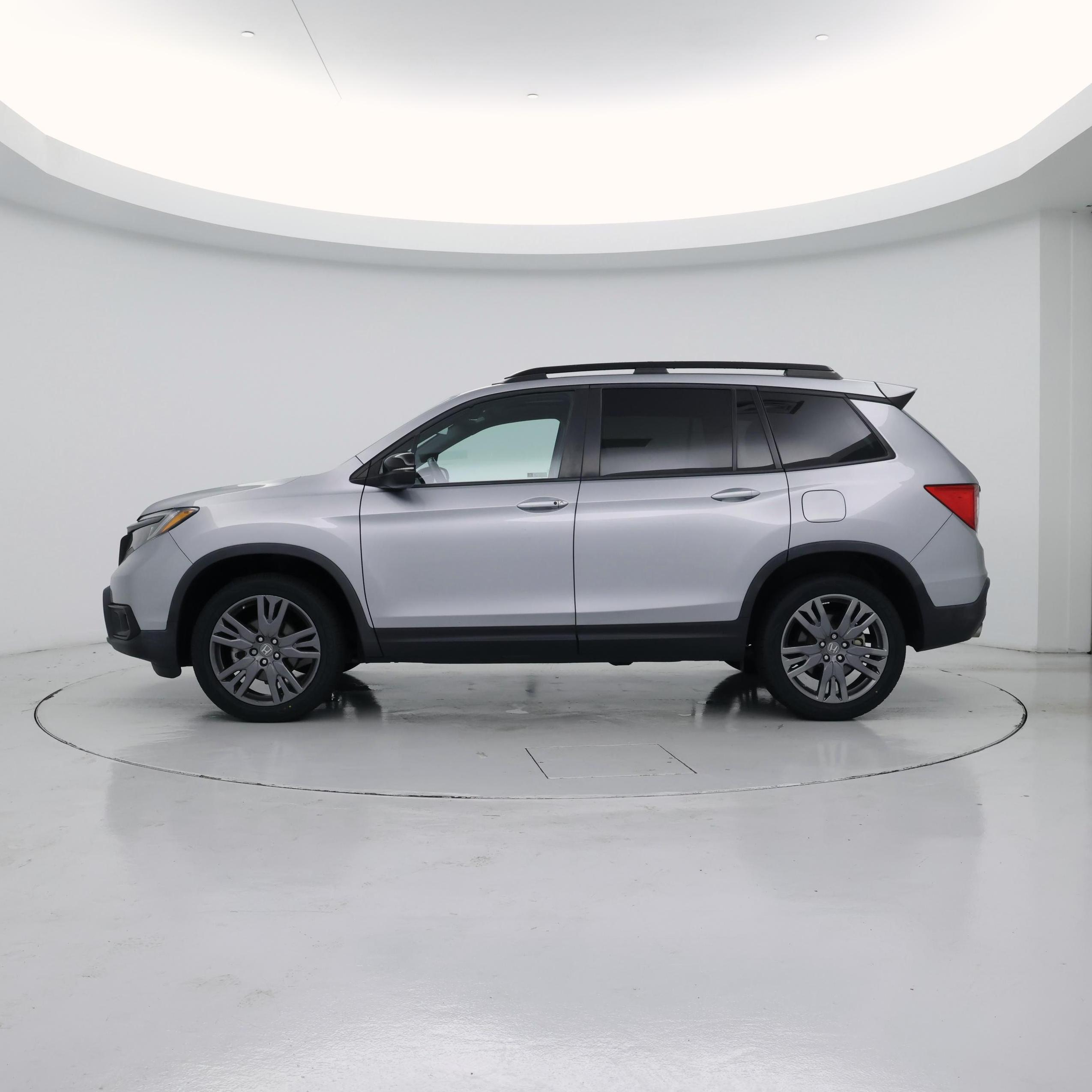 Thumbnail: 2021 Honda Passport - 3