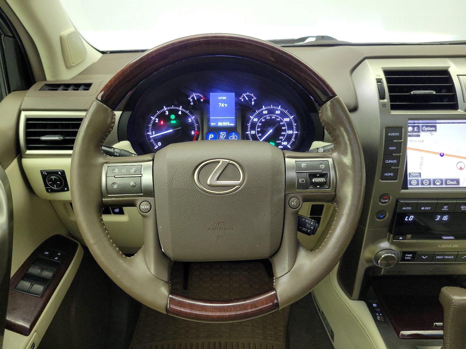 2017 Lexus GX Luxury - Photo 11