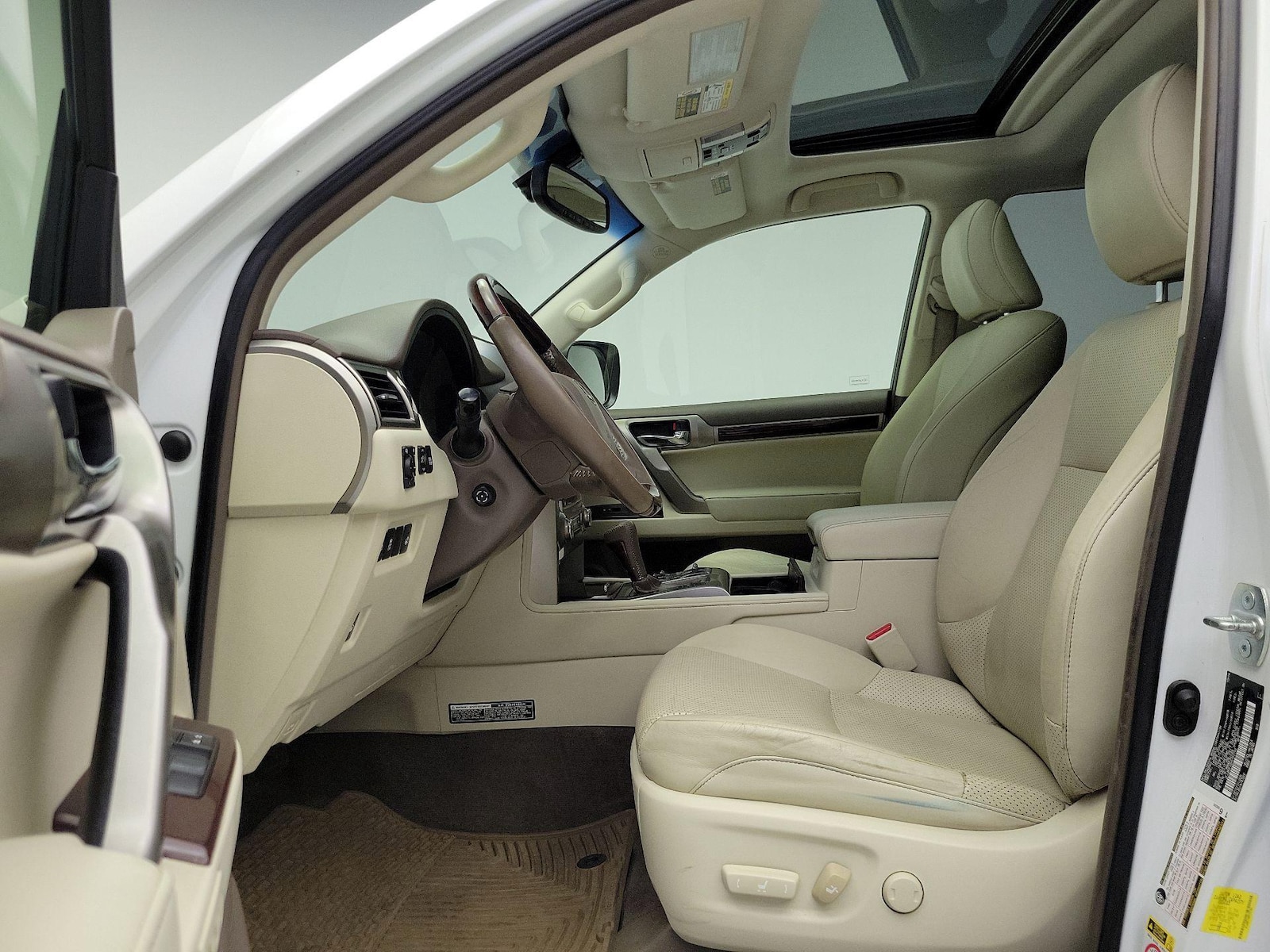 2017 Lexus GX Luxury - Photo 12