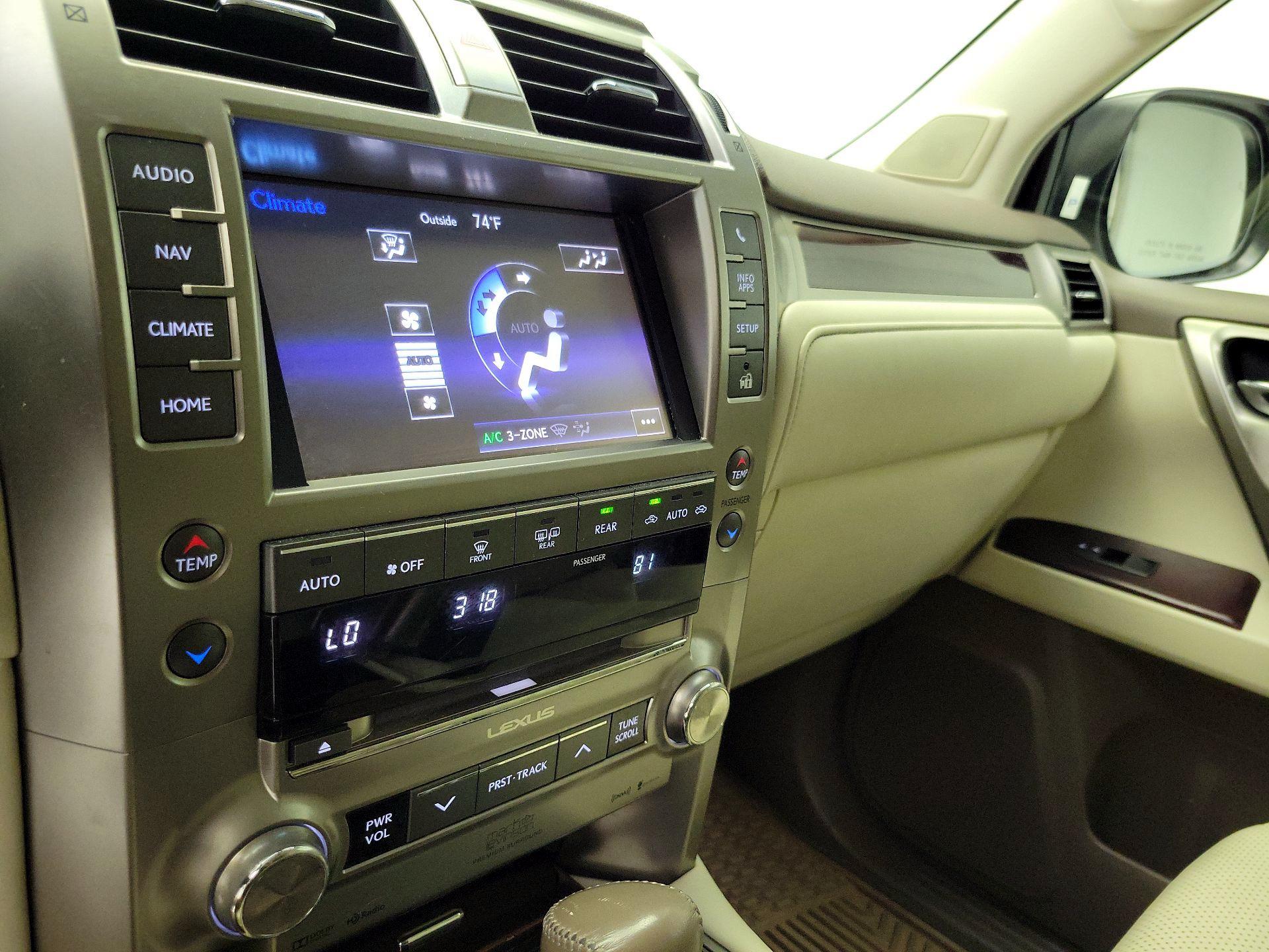 Thumbnail: 2017 Lexus GX - 17