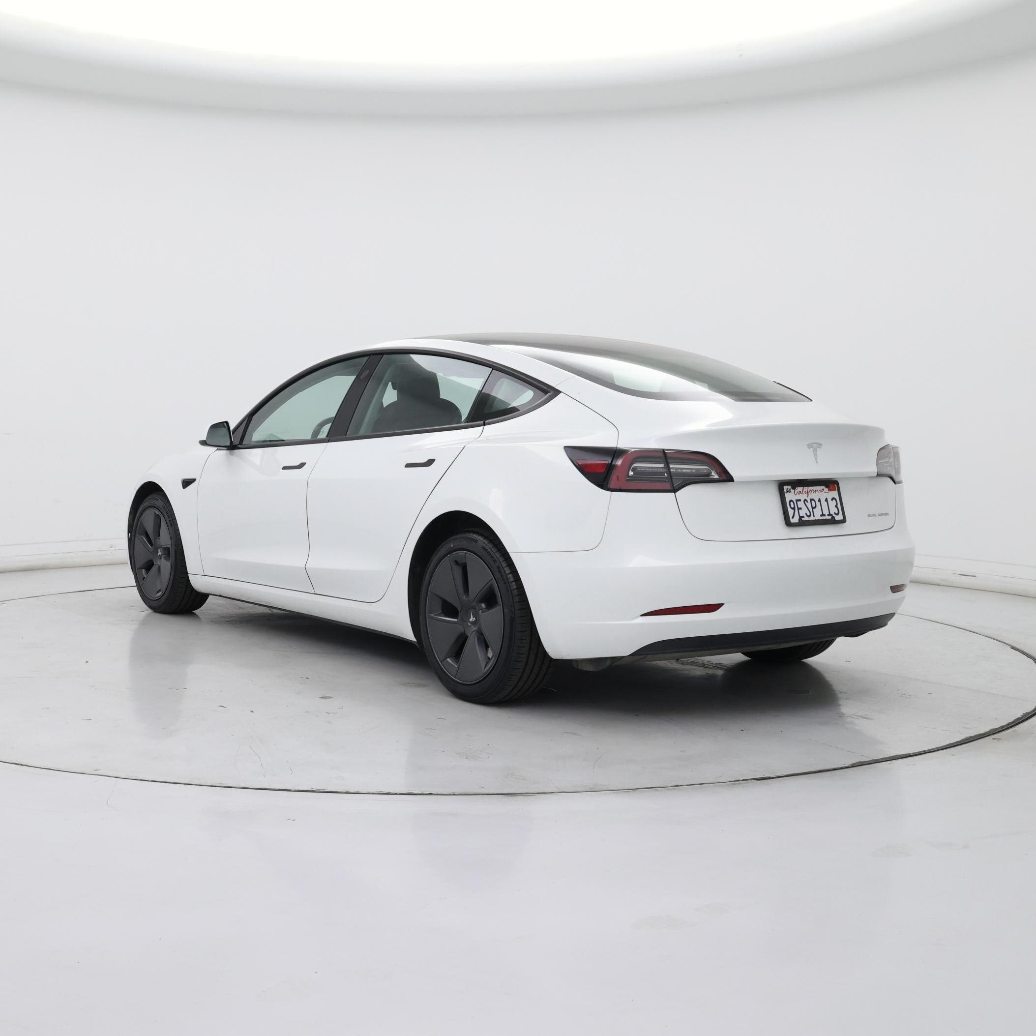 Thumbnail: 2023 Tesla Model 3 - 2