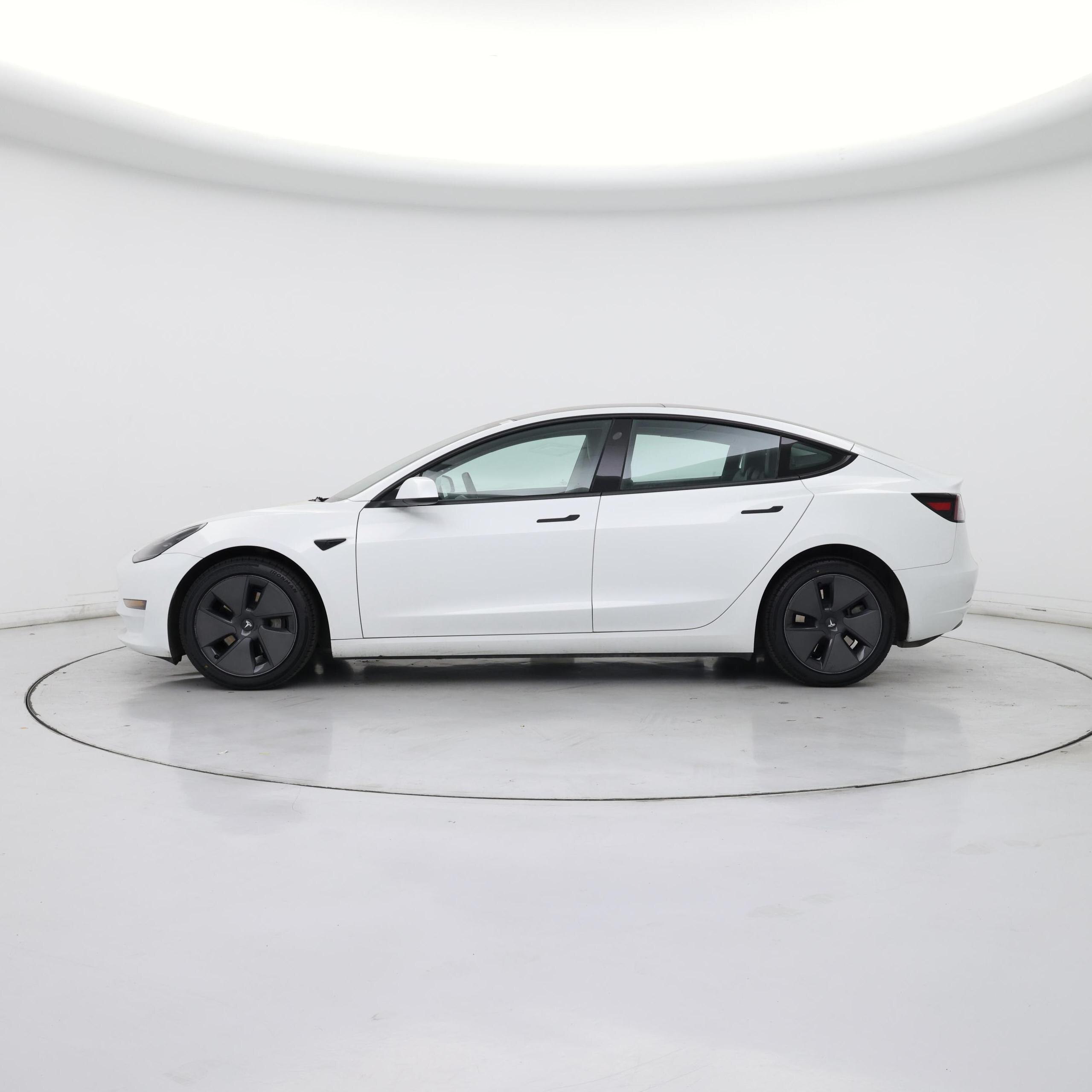 Thumbnail: 2023 Tesla Model 3 - 3