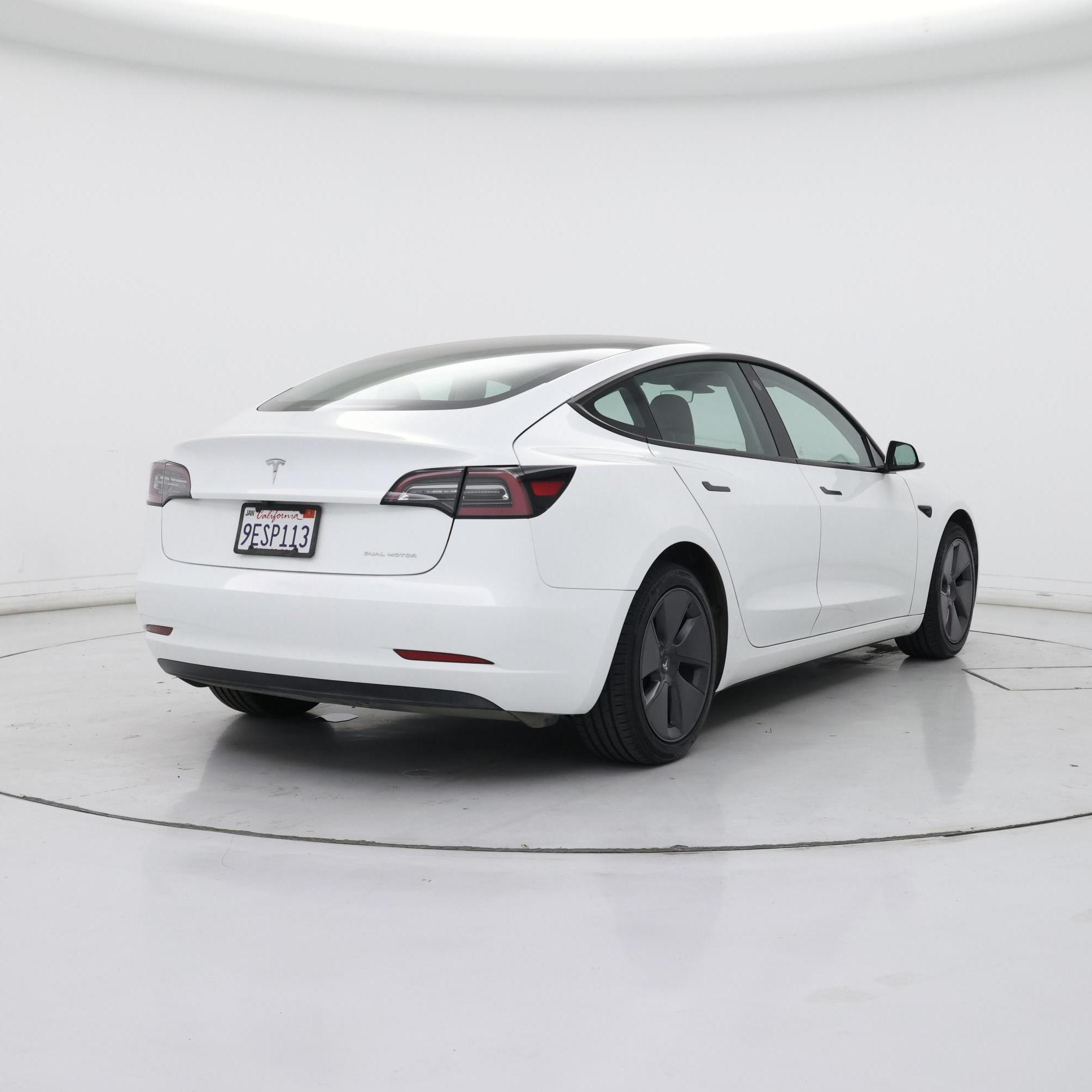Thumbnail: 2023 Tesla Model 3 - 8