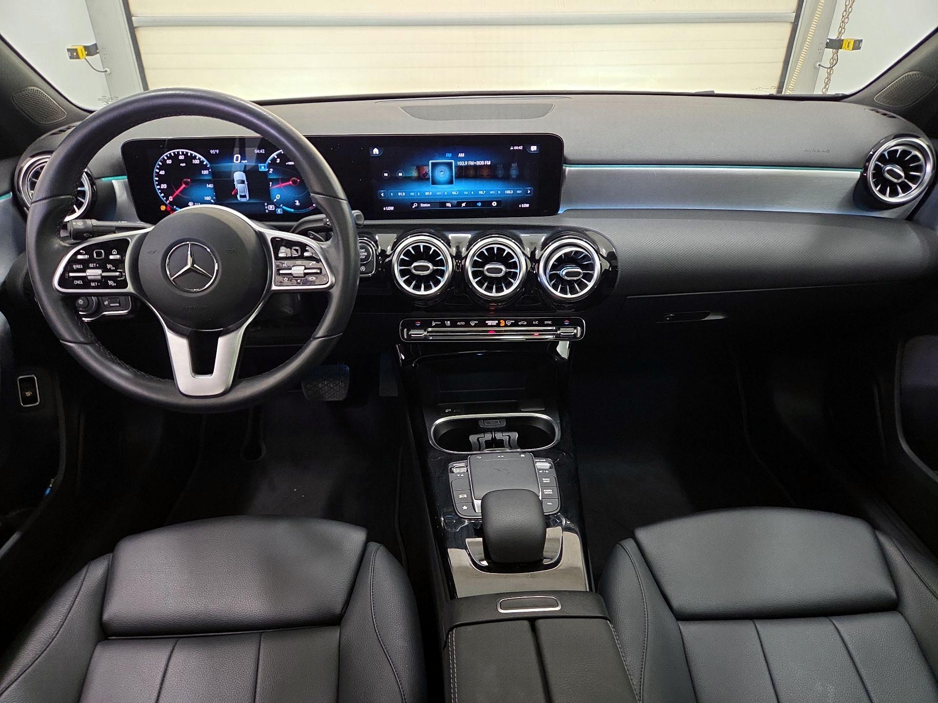 Thumbnail: 2021 Mercedes-Benz A-Class - 9