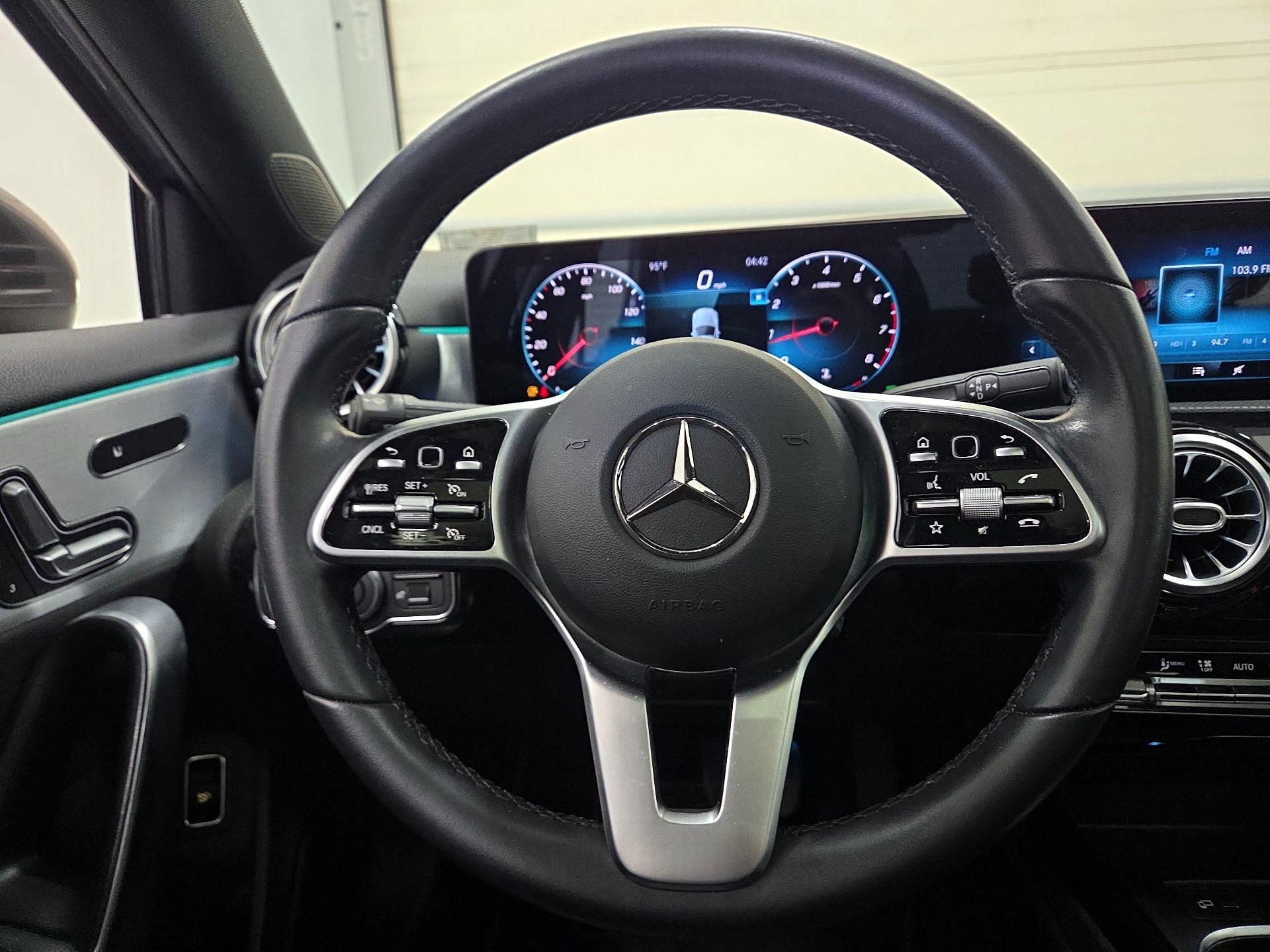 Thumbnail: 2021 Mercedes-Benz A-Class - 10