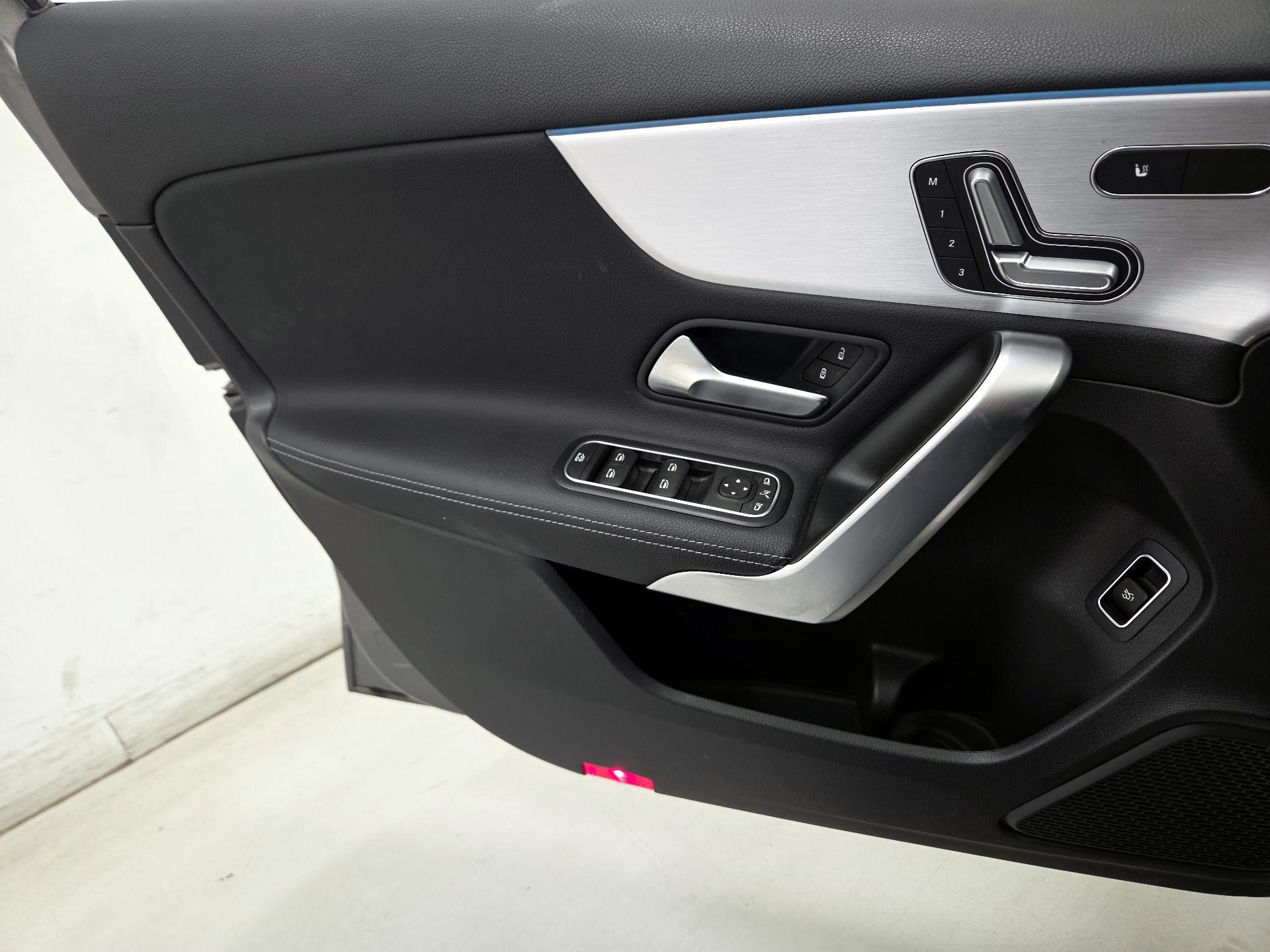 Thumbnail: 2021 Mercedes-Benz A-Class - 12