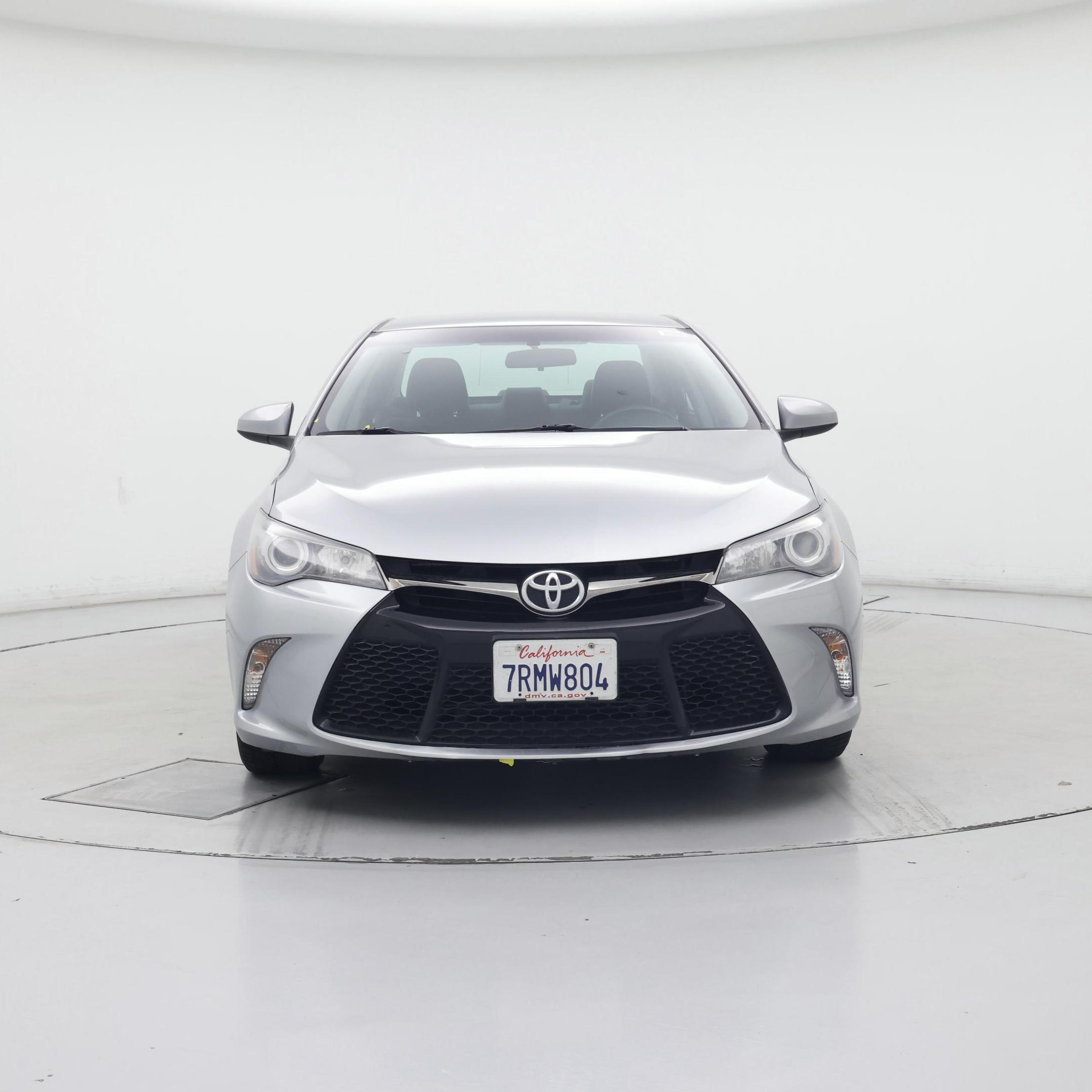 Thumbnail: 2016 Toyota Camry - 5