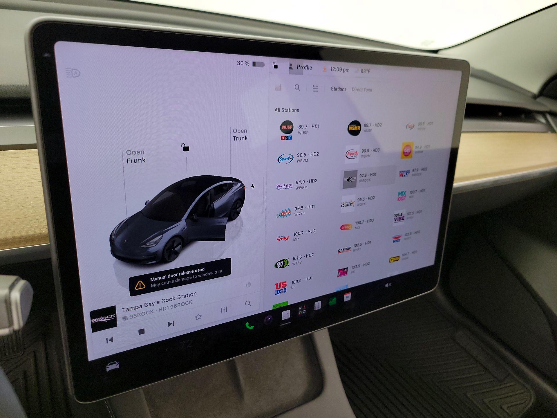 Thumbnail: 2023 Tesla Model 3 - 15