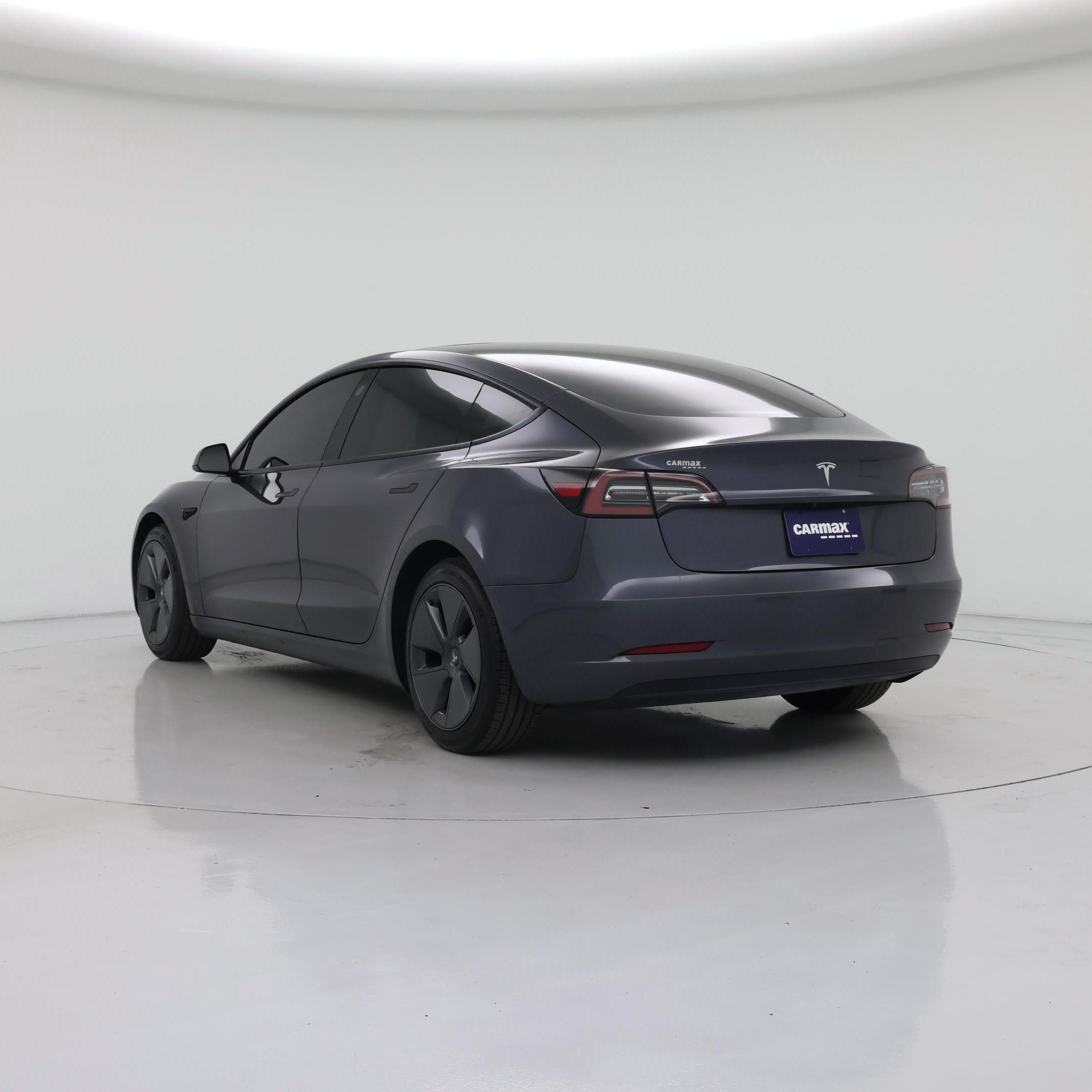 Thumbnail: 2023 Tesla Model 3 - 2