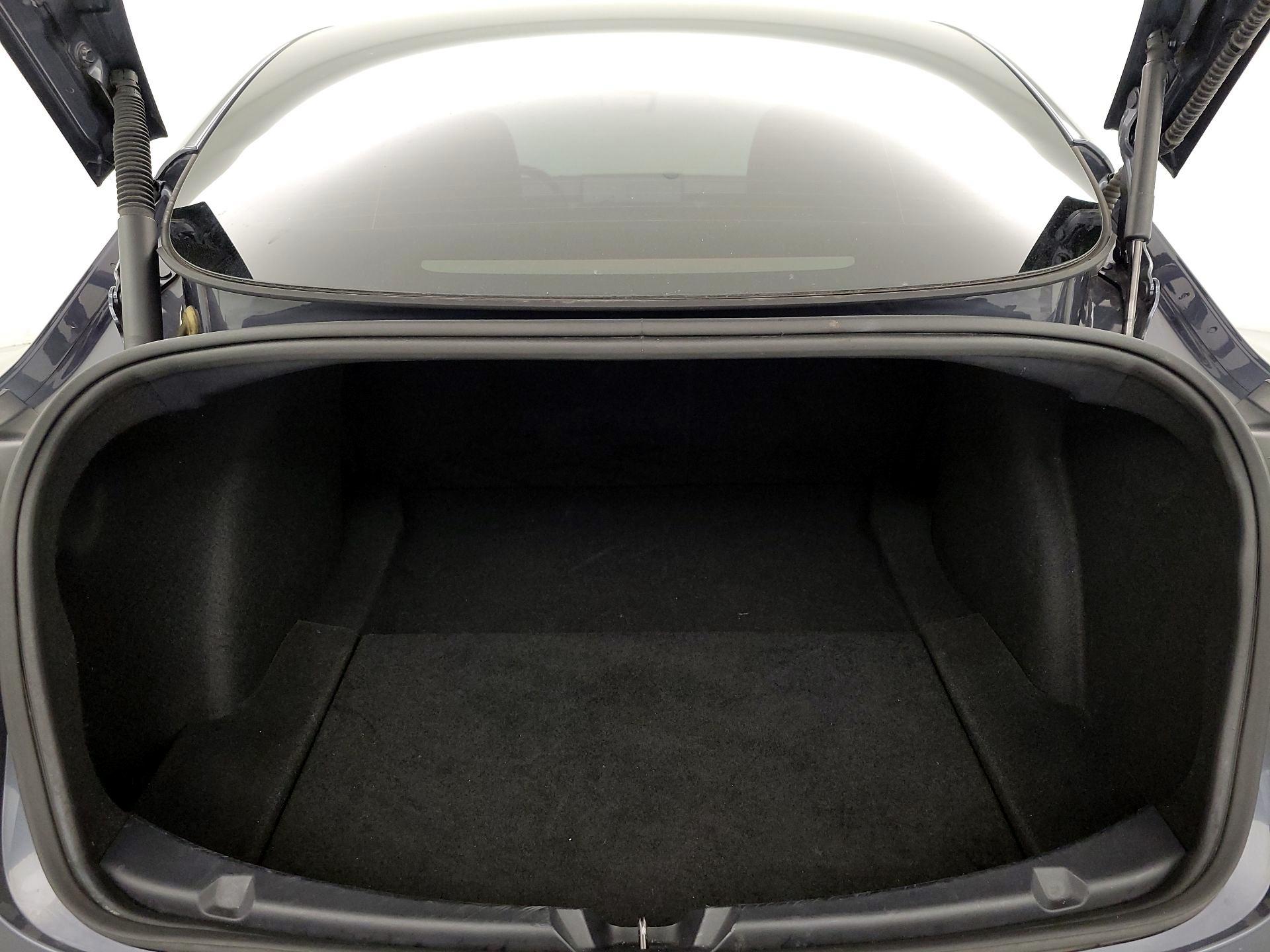 Thumbnail: 2023 Tesla Model 3 - 19