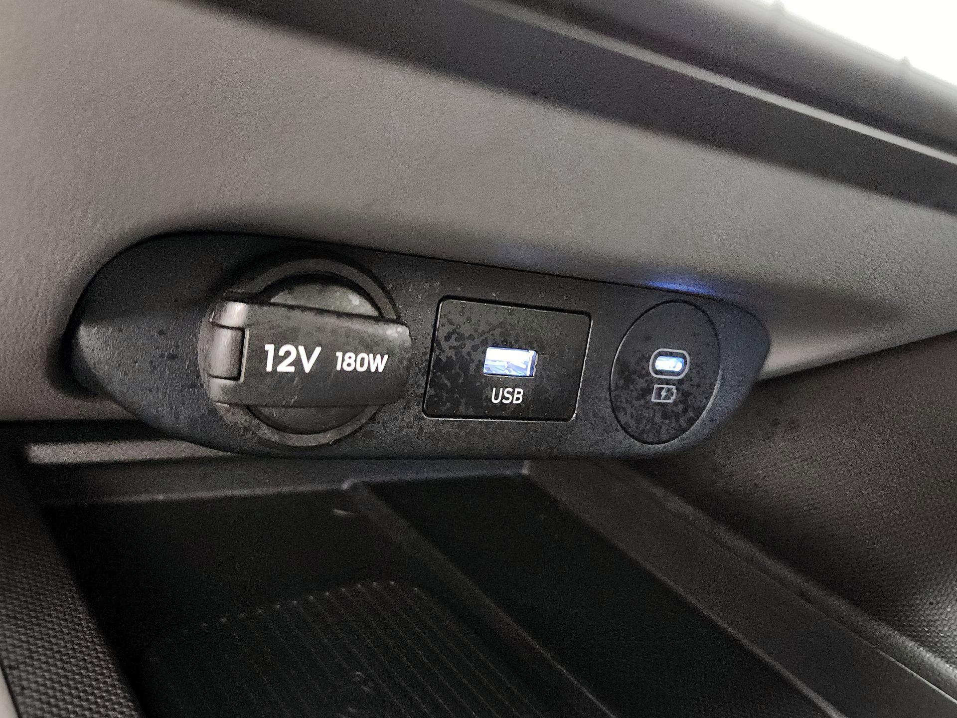 Thumbnail: 2026 Hyundai Elantra - 18