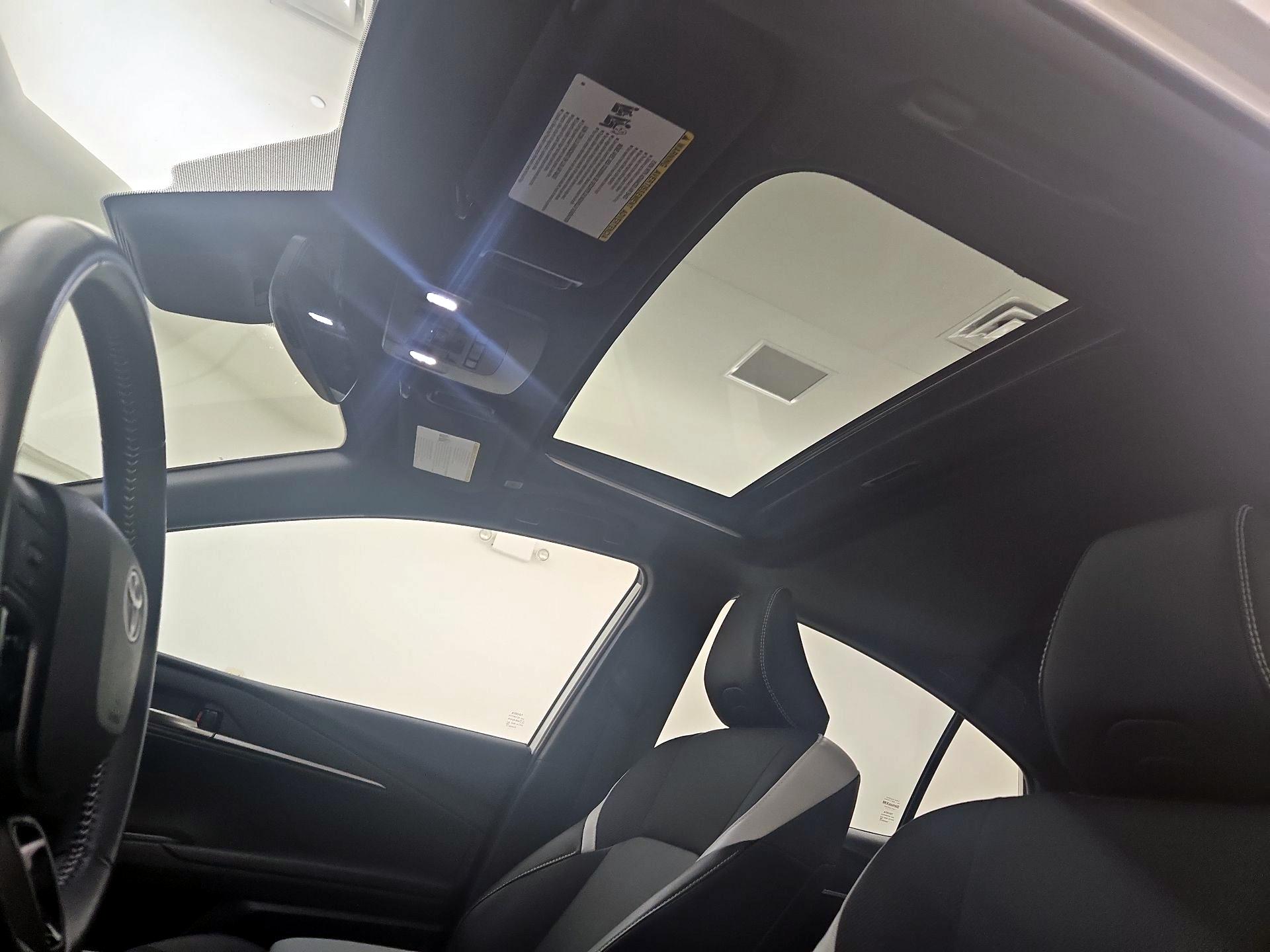 Thumbnail: 2025 Toyota Camry - 19