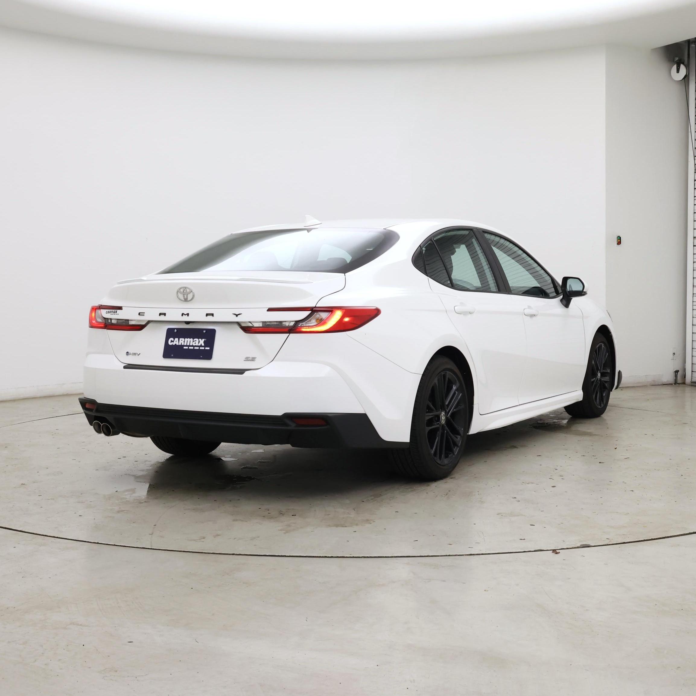 Thumbnail: 2025 Toyota Camry - 8
