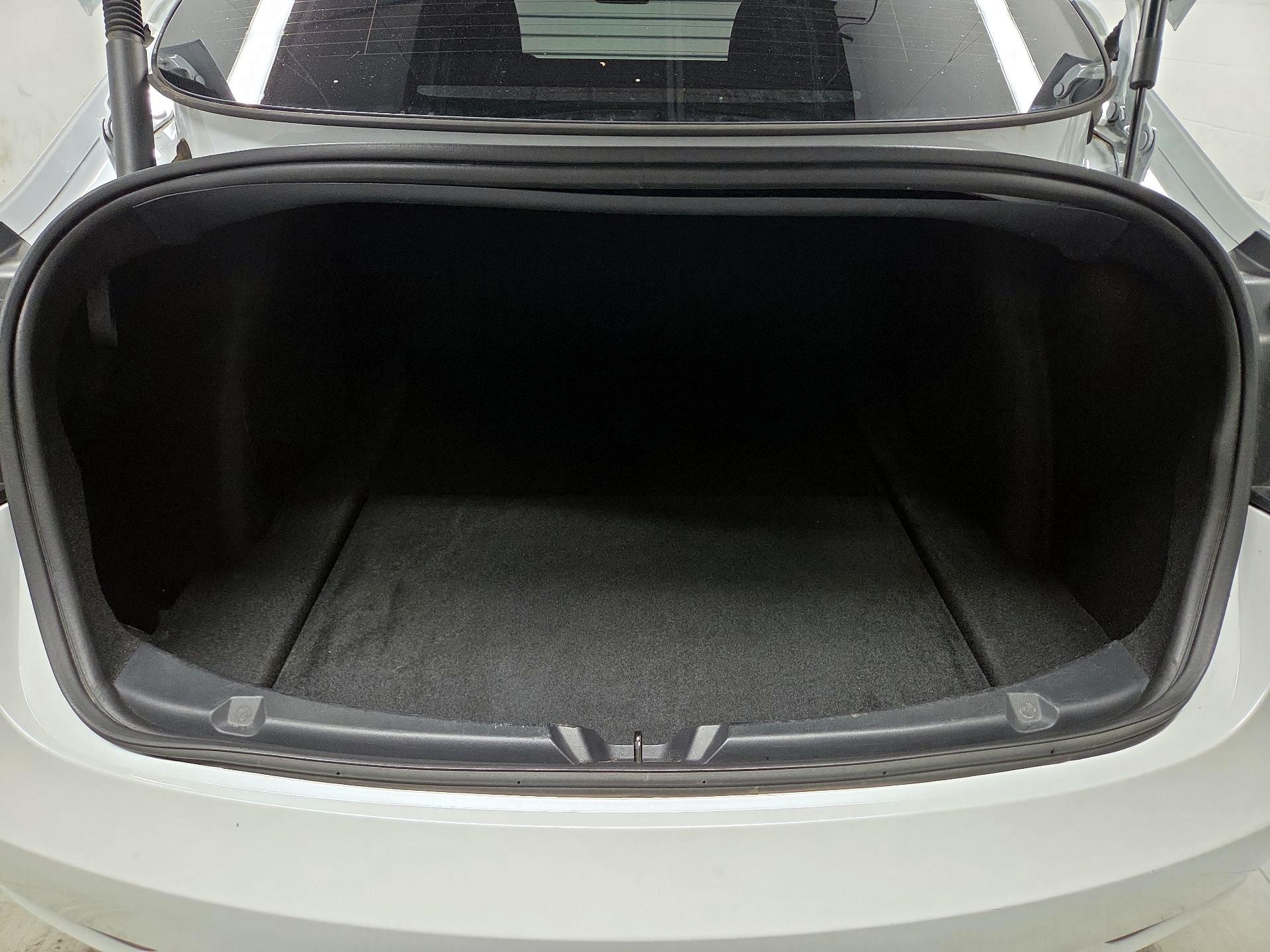 Thumbnail: 2023 Tesla Model 3 - 20