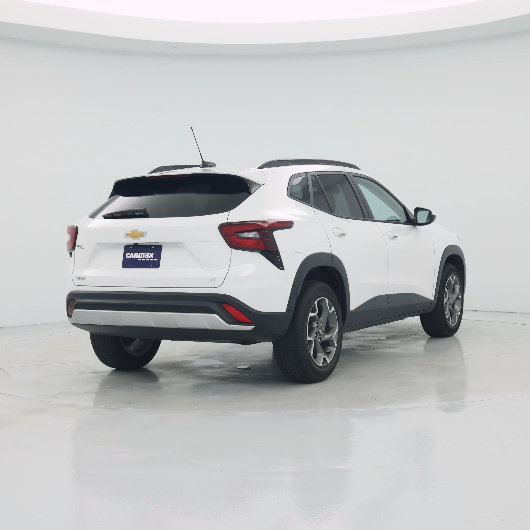 Thumbnail: 2025 Chevrolet Trax - 8
