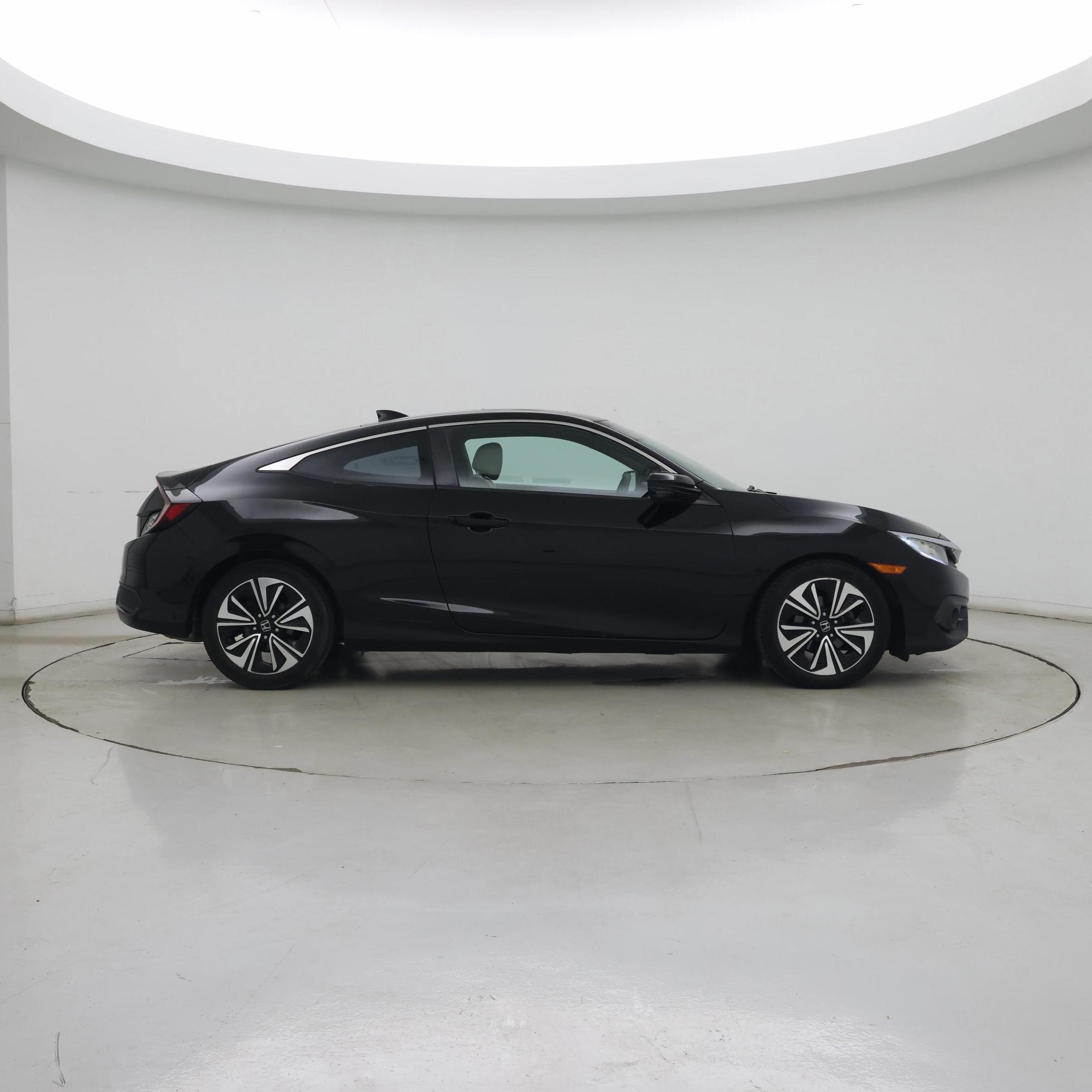 Thumbnail: 2016 Honda Civic - 7