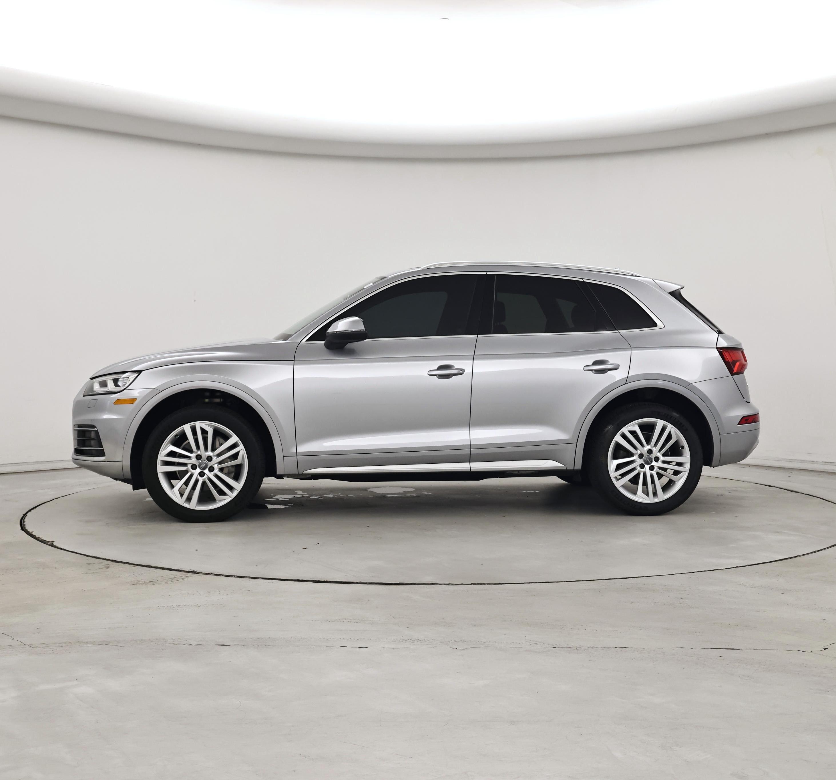 Thumbnail: 2018 Audi Q5 - 3