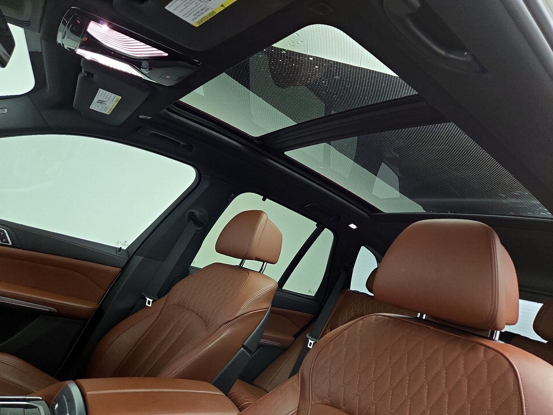 Thumbnail: 2021 BMW X5 - 20
