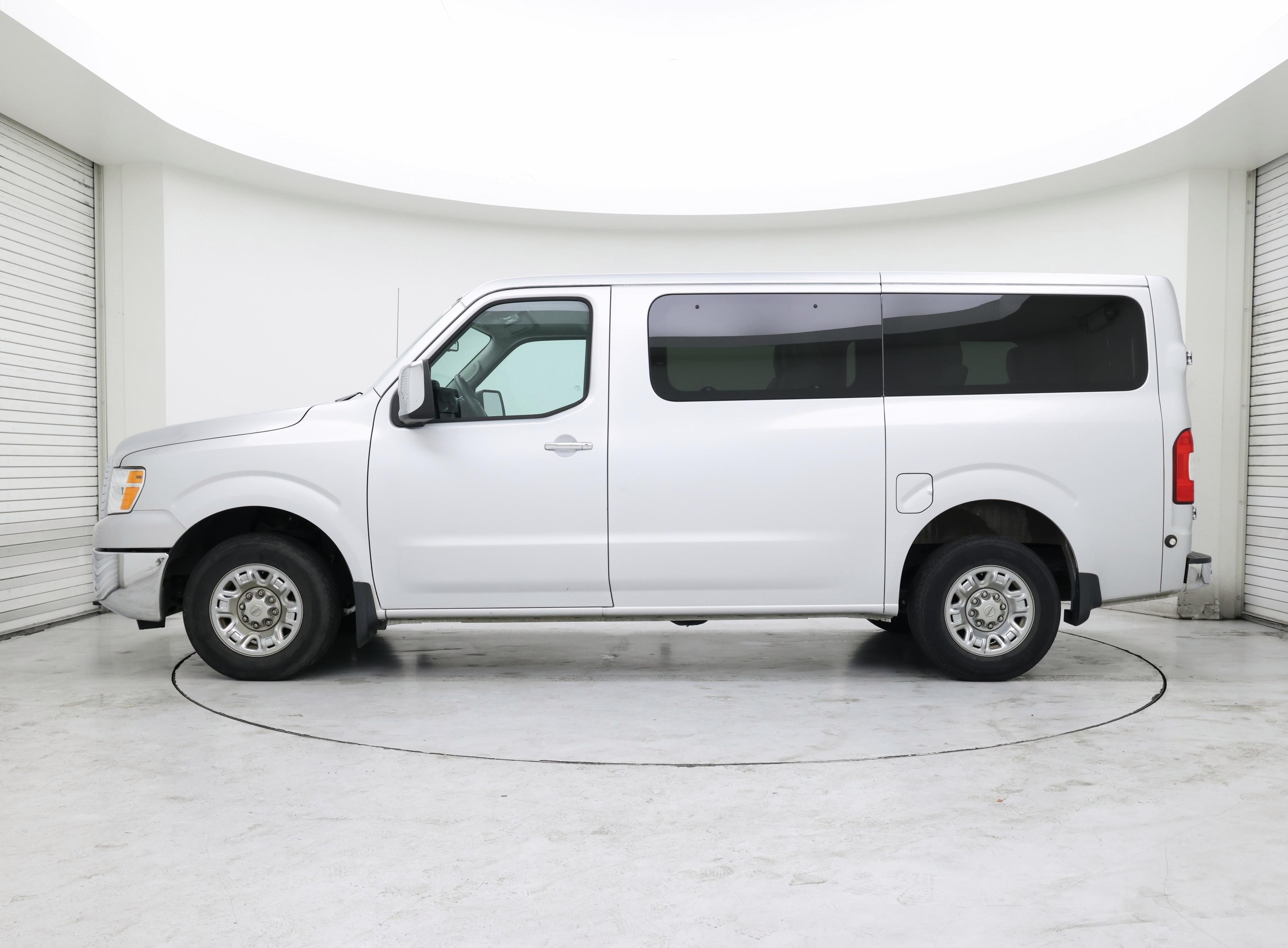 Thumbnail: 2020 Nissan NV - 3