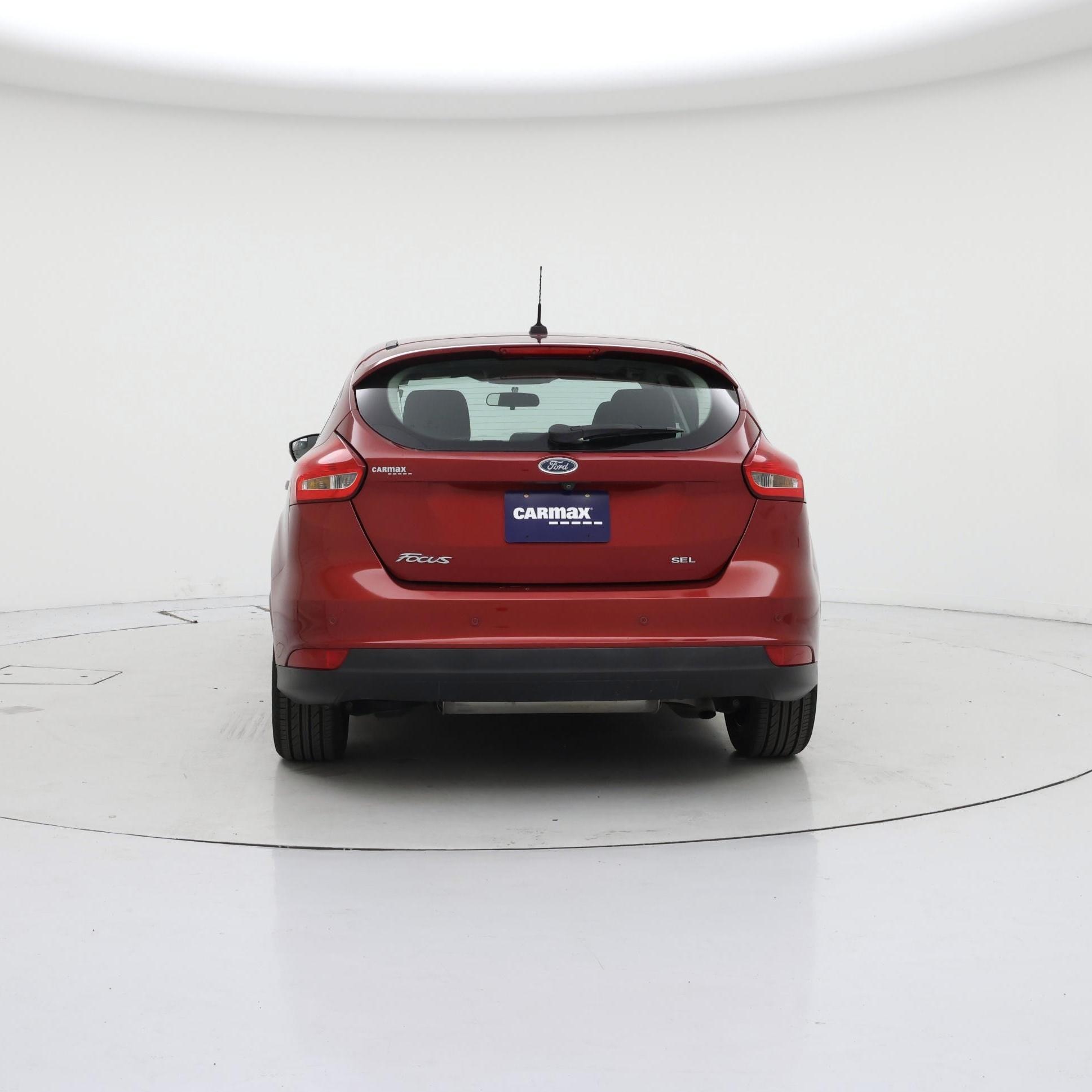 Thumbnail: 2017 Ford Focus - 6