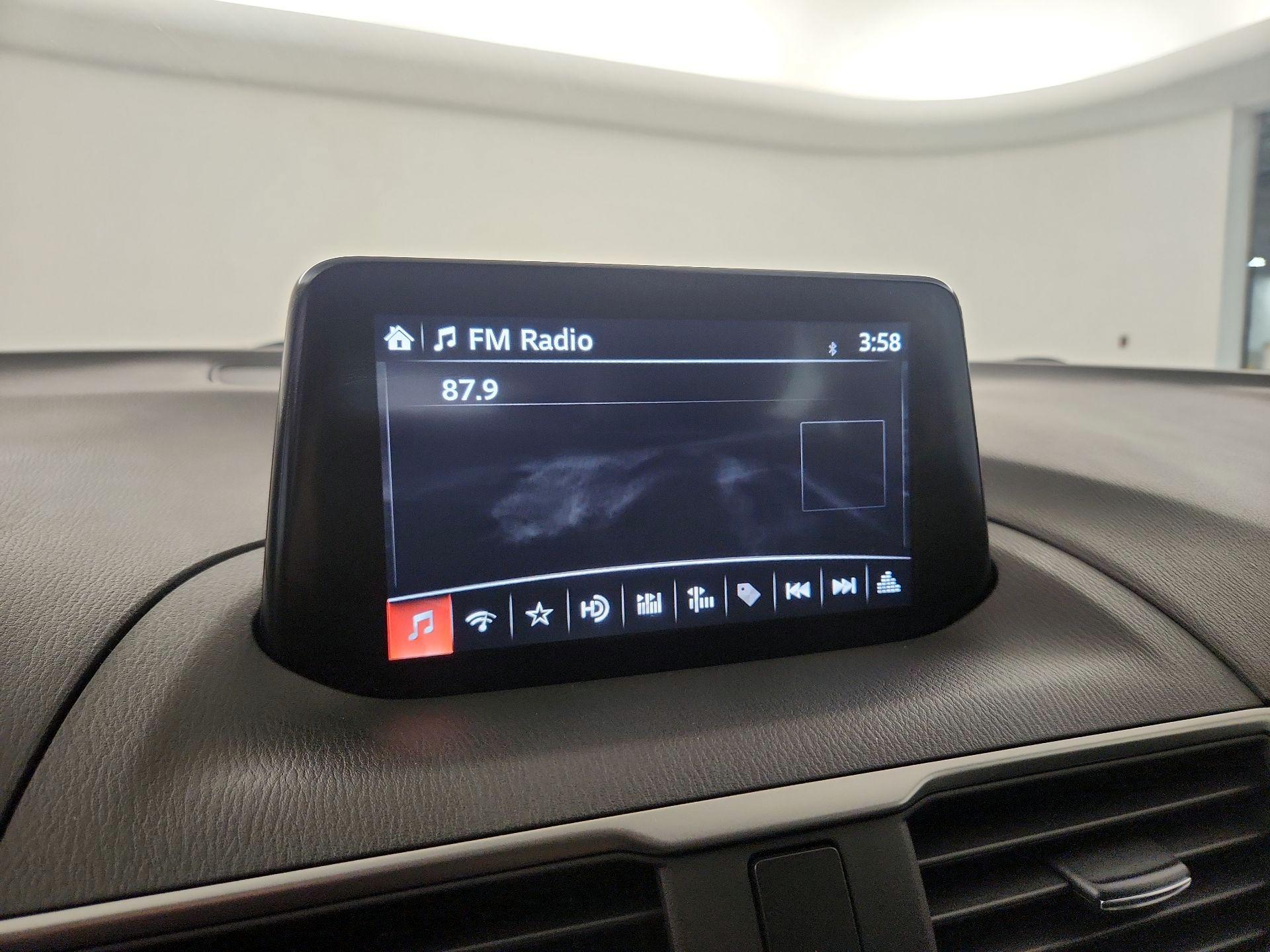 Thumbnail: 2018 Mazda Mazda3 - 13
