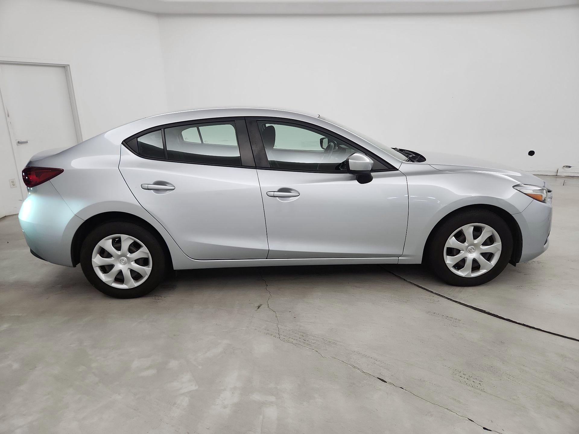 Thumbnail: 2018 Mazda Mazda3 - 4