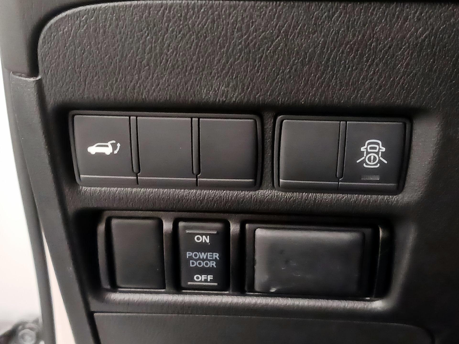Thumbnail: 2020 Nissan Armada - 13