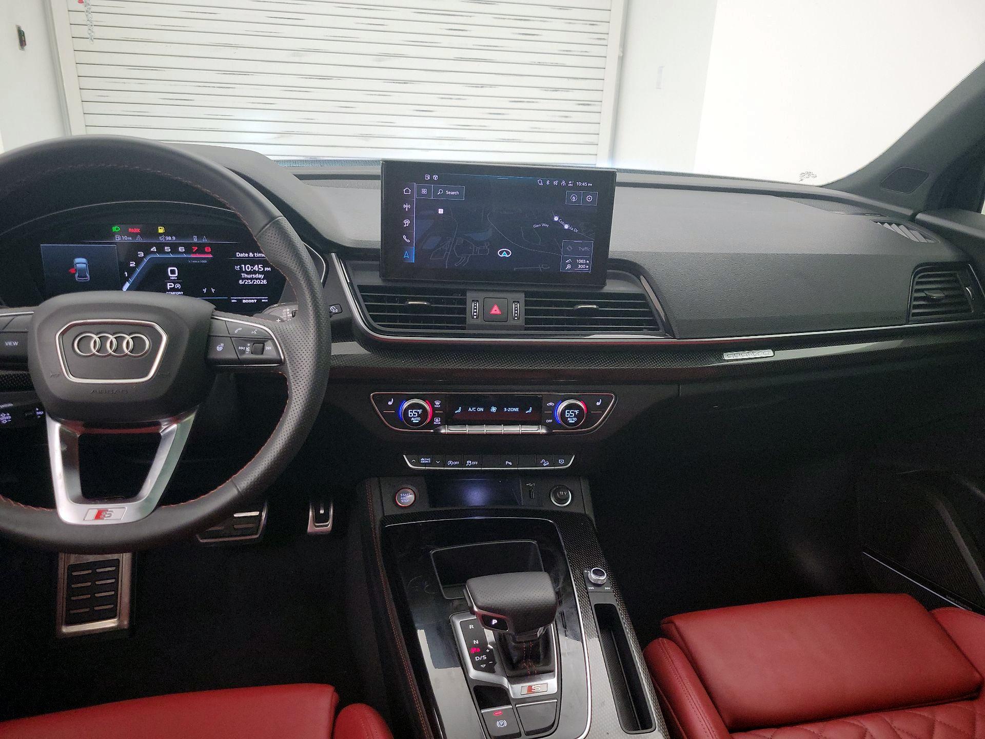Thumbnail: 2024 Audi SQ5 - 9