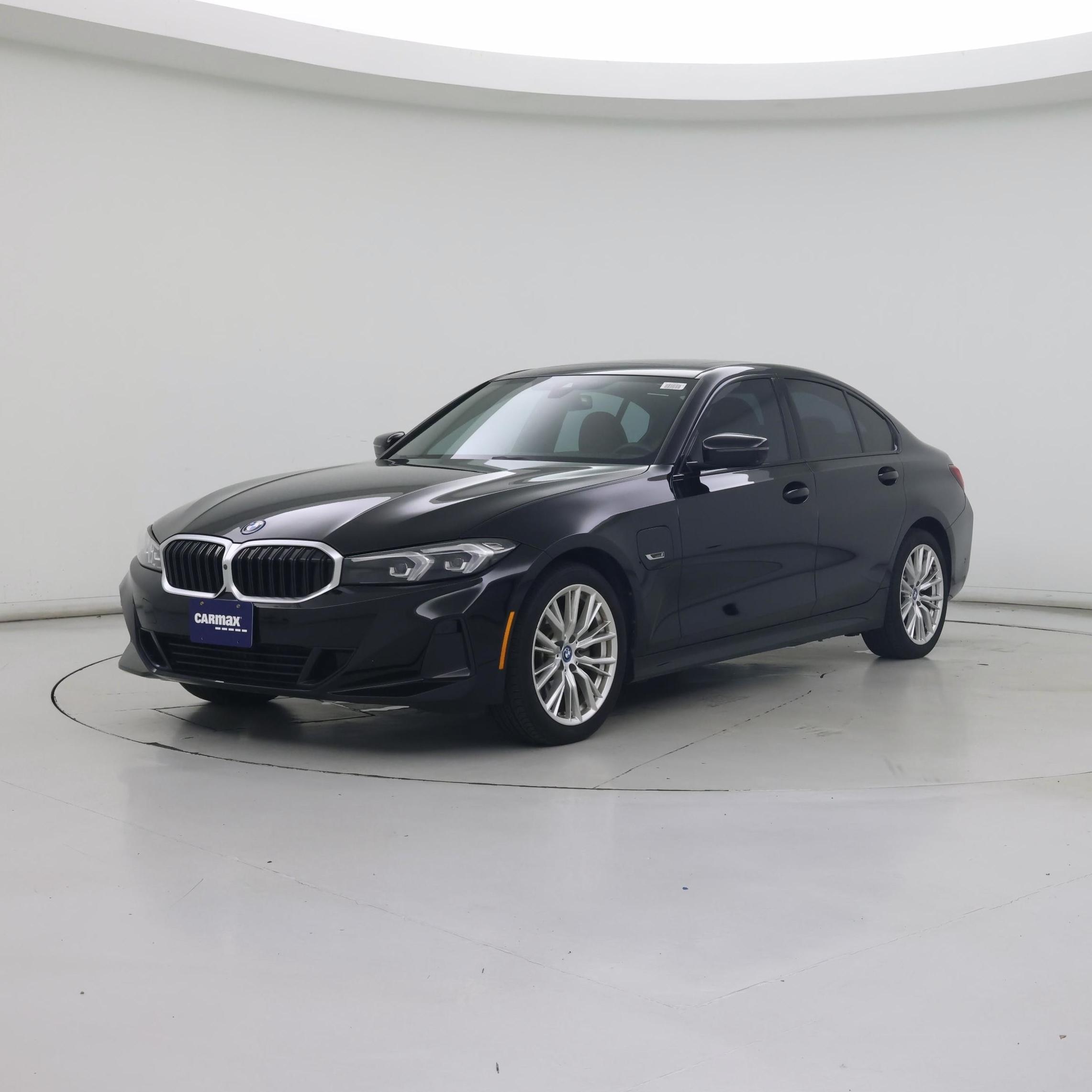 Thumbnail: 2023 BMW 3 Series - 4