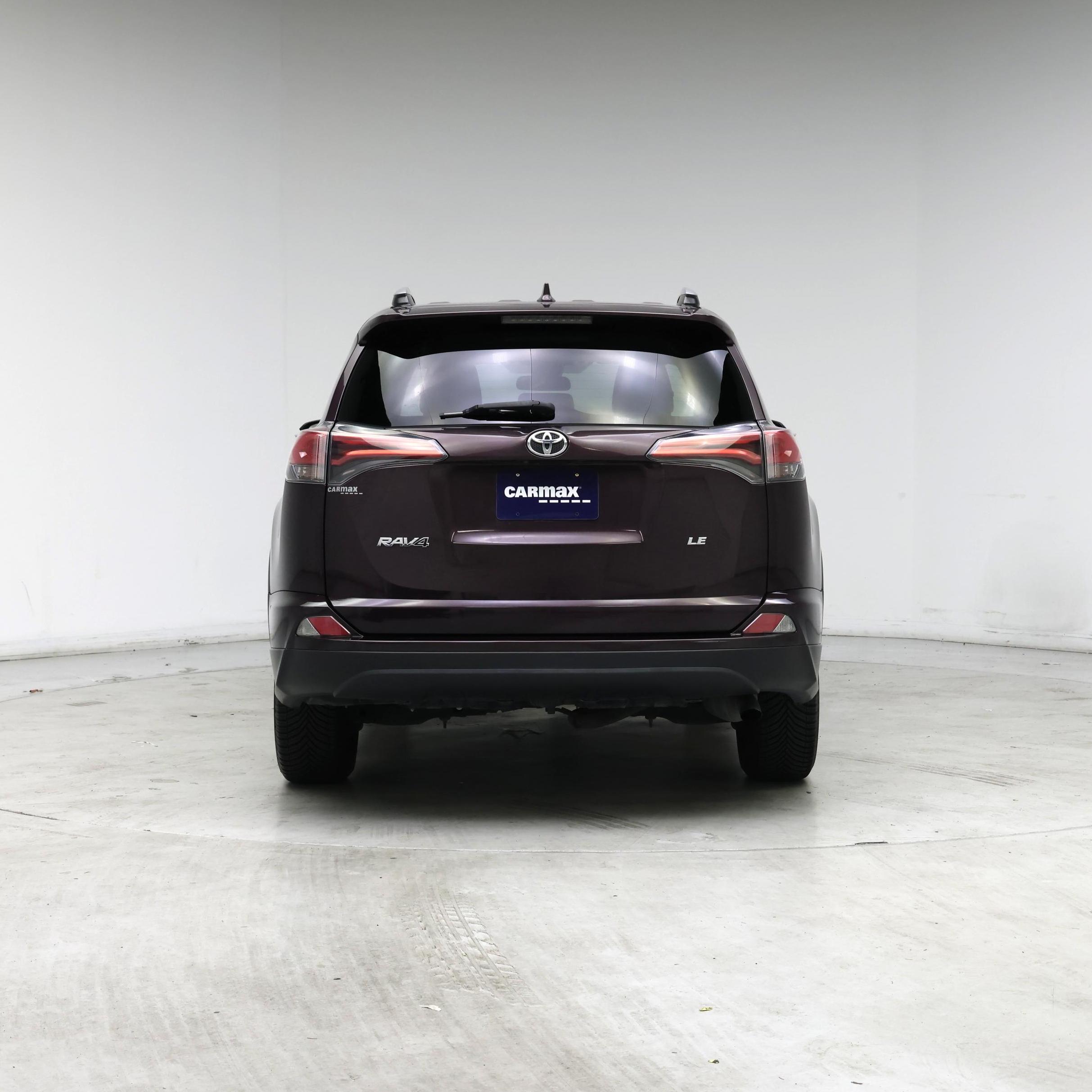 Thumbnail: 2017 Toyota RAV4 - 6