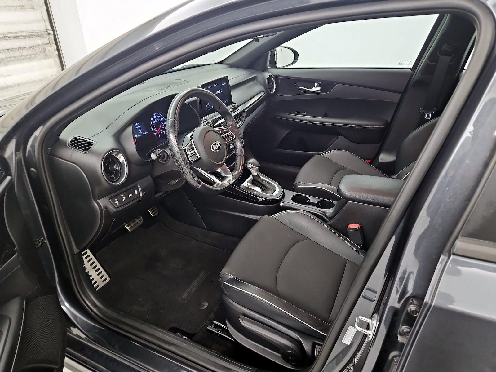 2020 Kia FORTE GT-Line - Photo 12