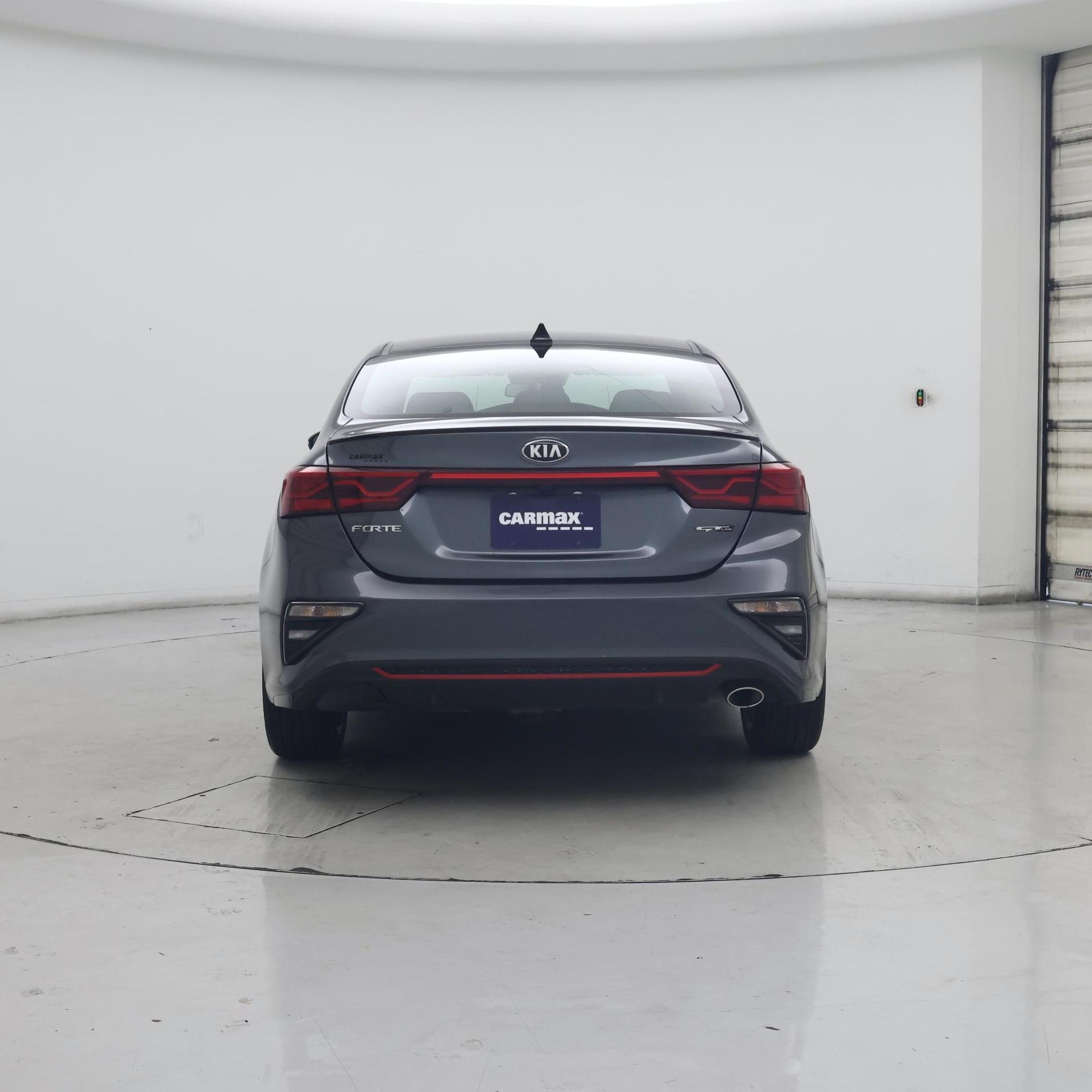 Thumbnail: 2020 Kia Forte - 6