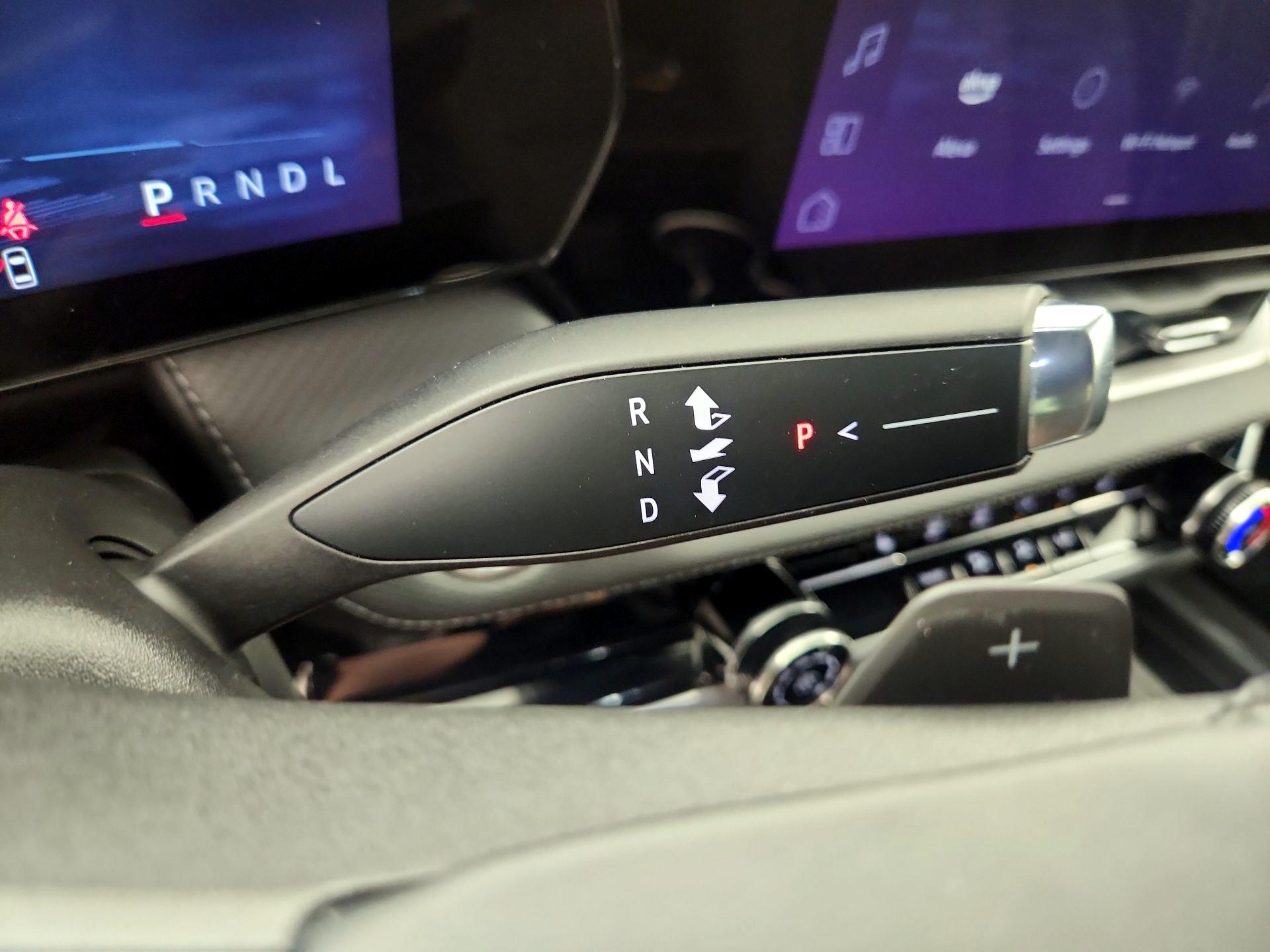 Thumbnail: 2025 Chevrolet Equinox - 15