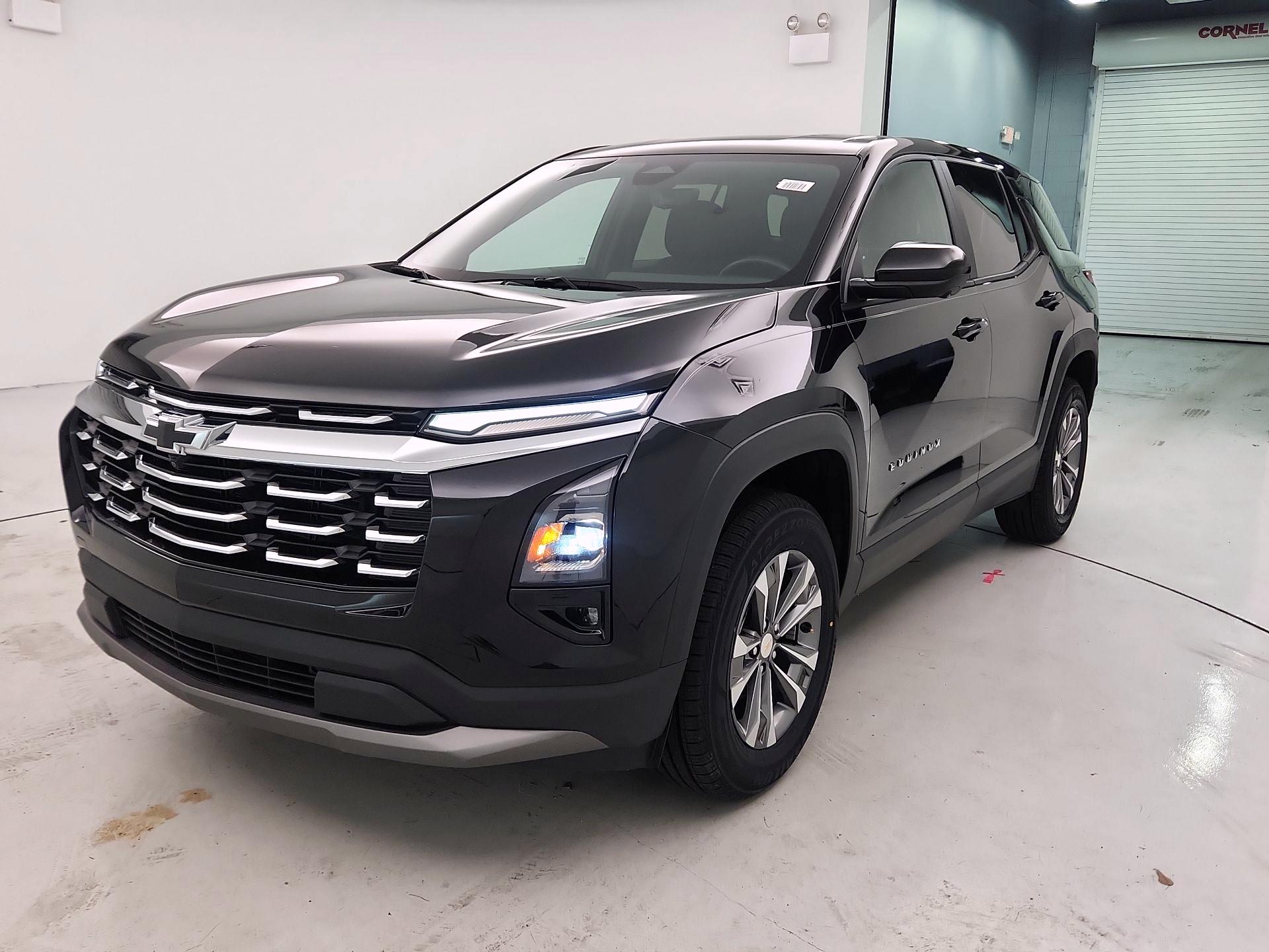 Thumbnail: 2025 Chevrolet Equinox - 3