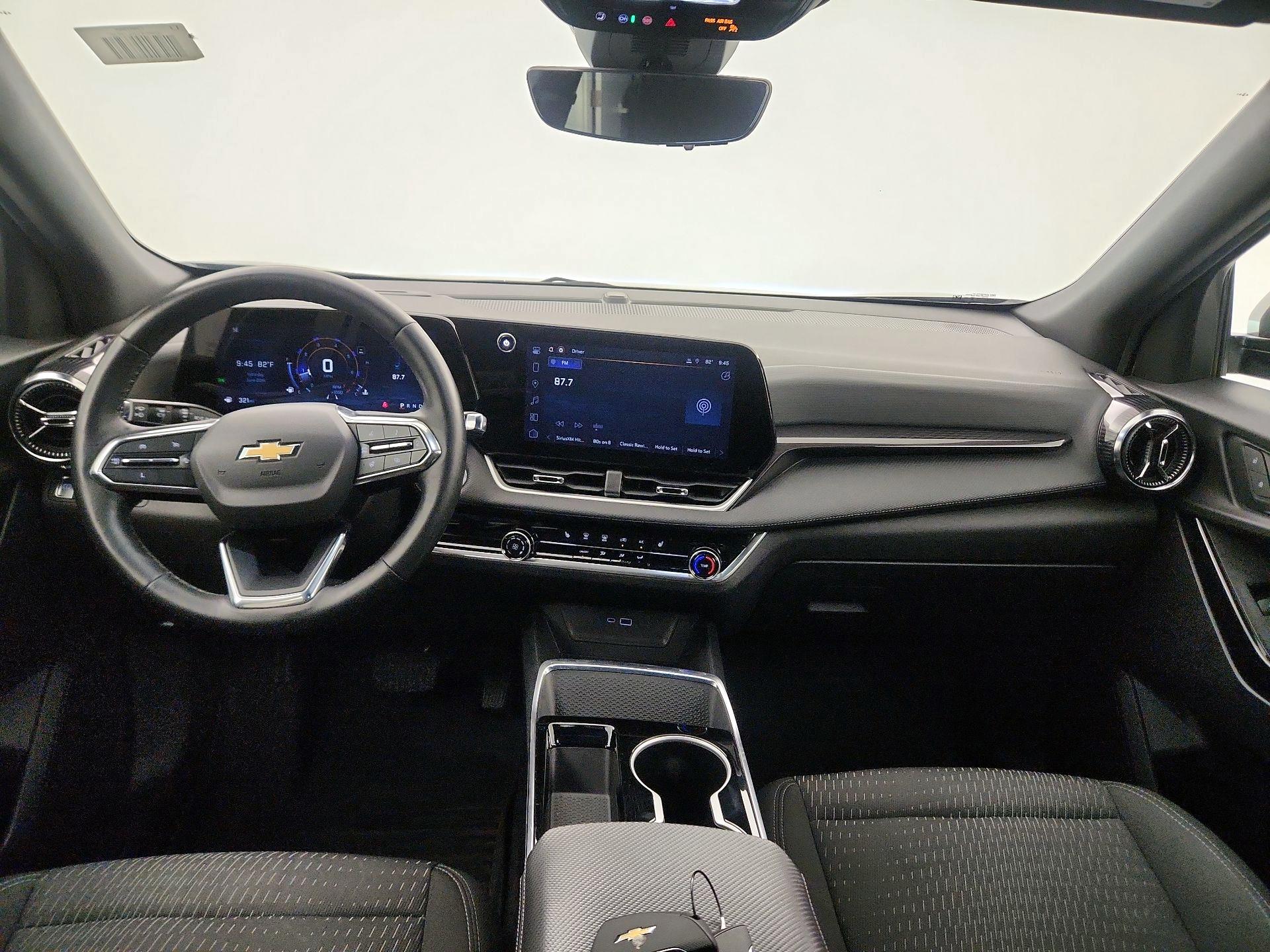 Thumbnail: 2025 Chevrolet Equinox - 8