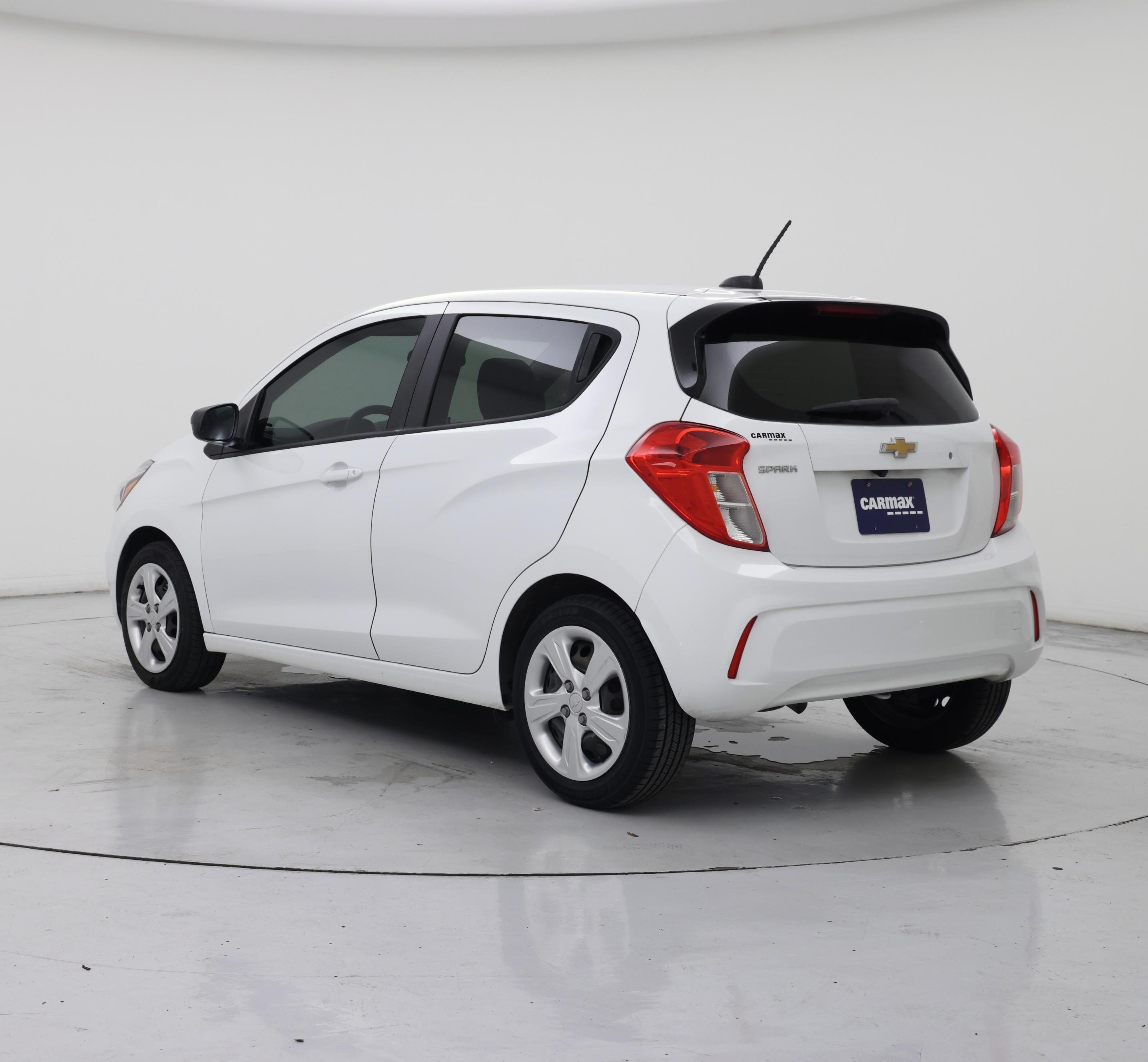 Thumbnail: 2022 Chevrolet Spark - 2