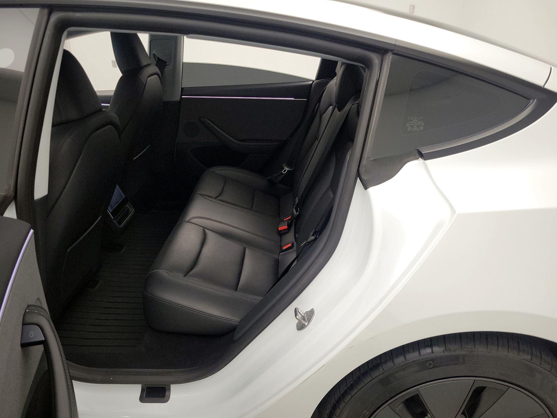 Thumbnail: 2025 Tesla Model 3 - 19