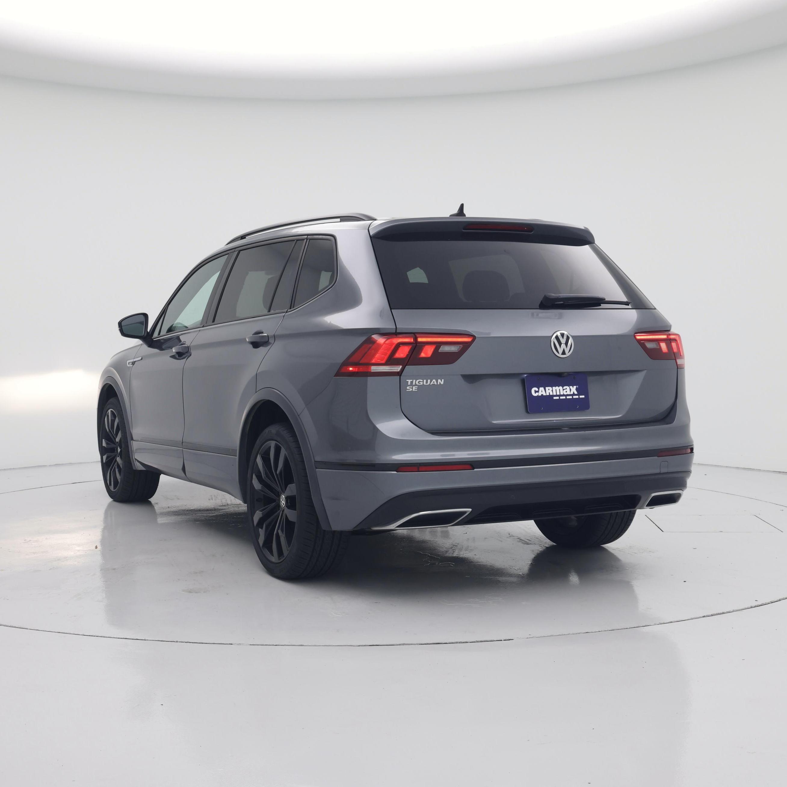 Thumbnail: 2020 Volkswagen Tiguan - 2
