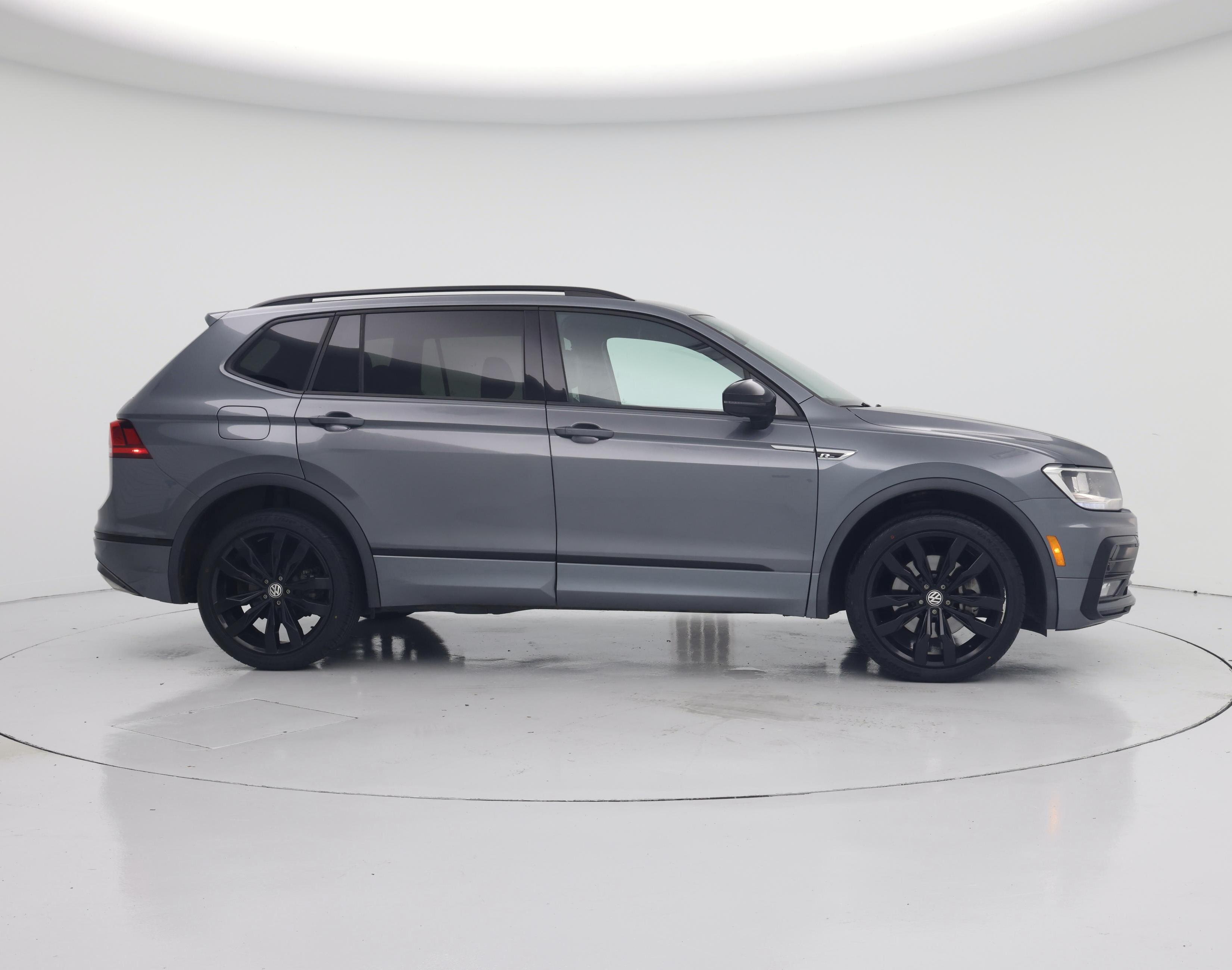 Thumbnail: 2020 Volkswagen Tiguan - 7