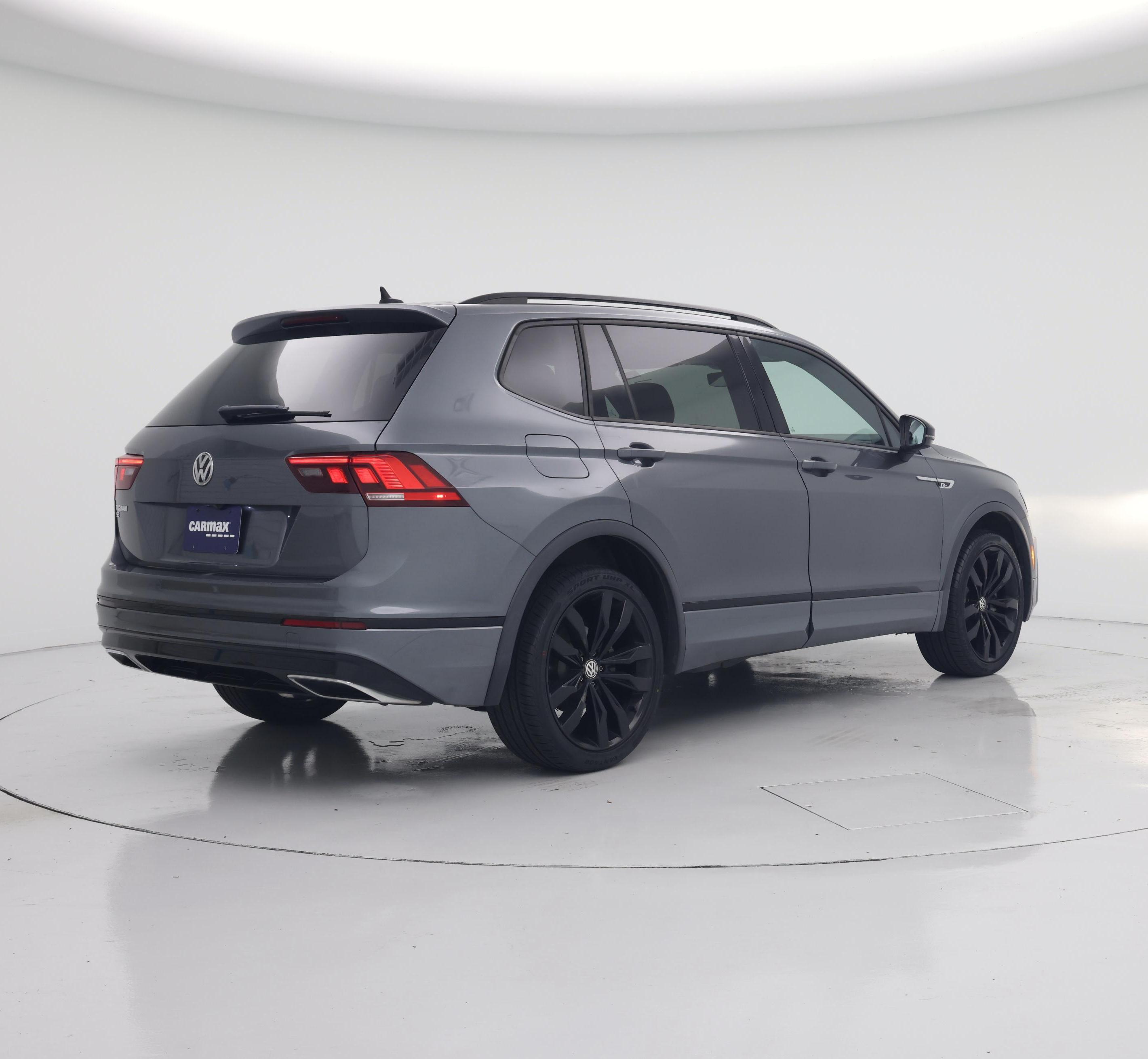 Thumbnail: 2020 Volkswagen Tiguan - 8