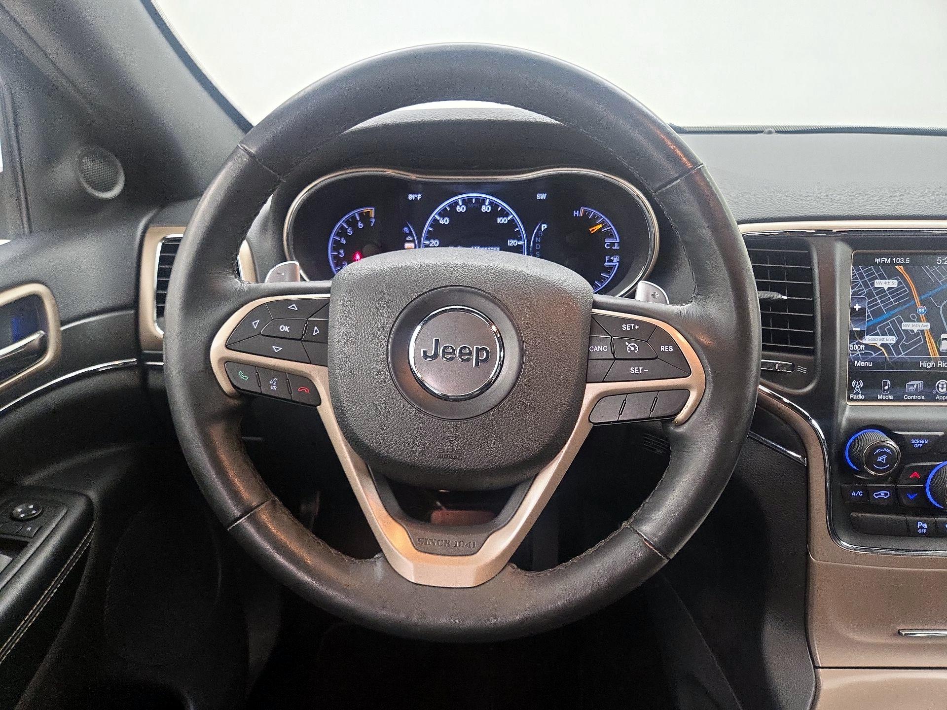 Thumbnail: 2015 Jeep Grand Cherokee - 10