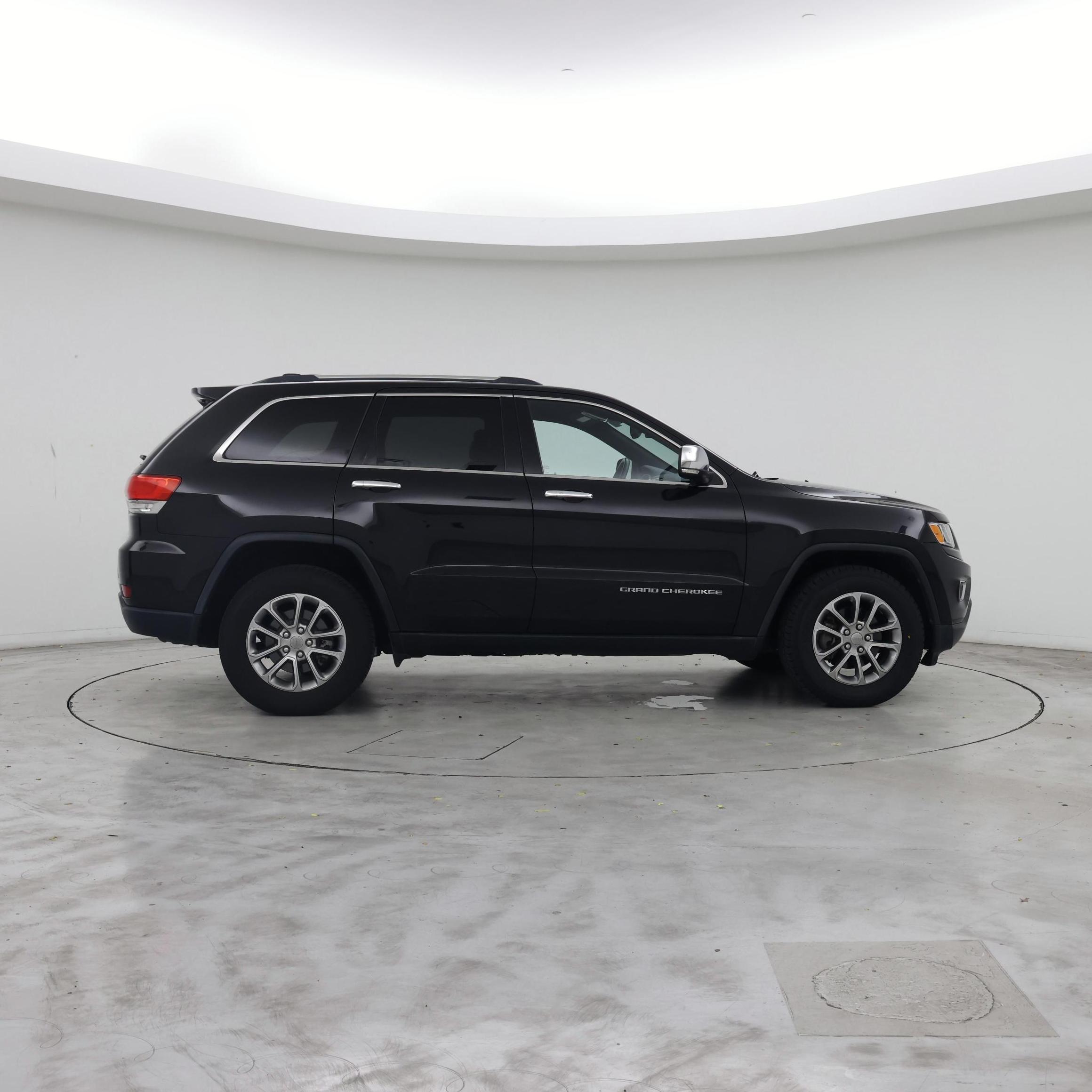 Thumbnail: 2015 Jeep Grand Cherokee - 7