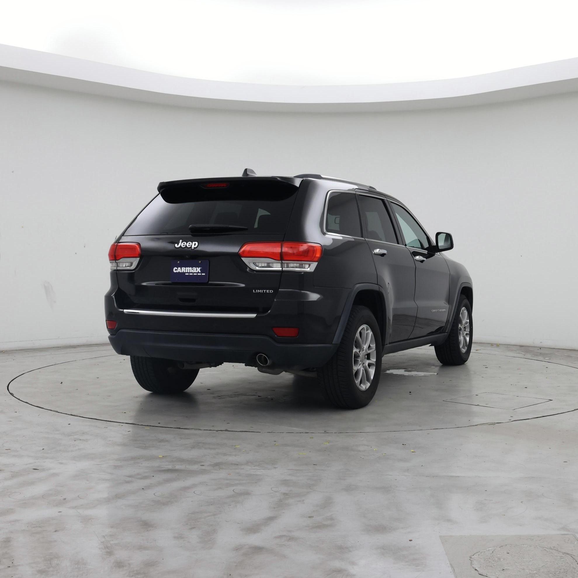 Thumbnail: 2015 Jeep Grand Cherokee - 8