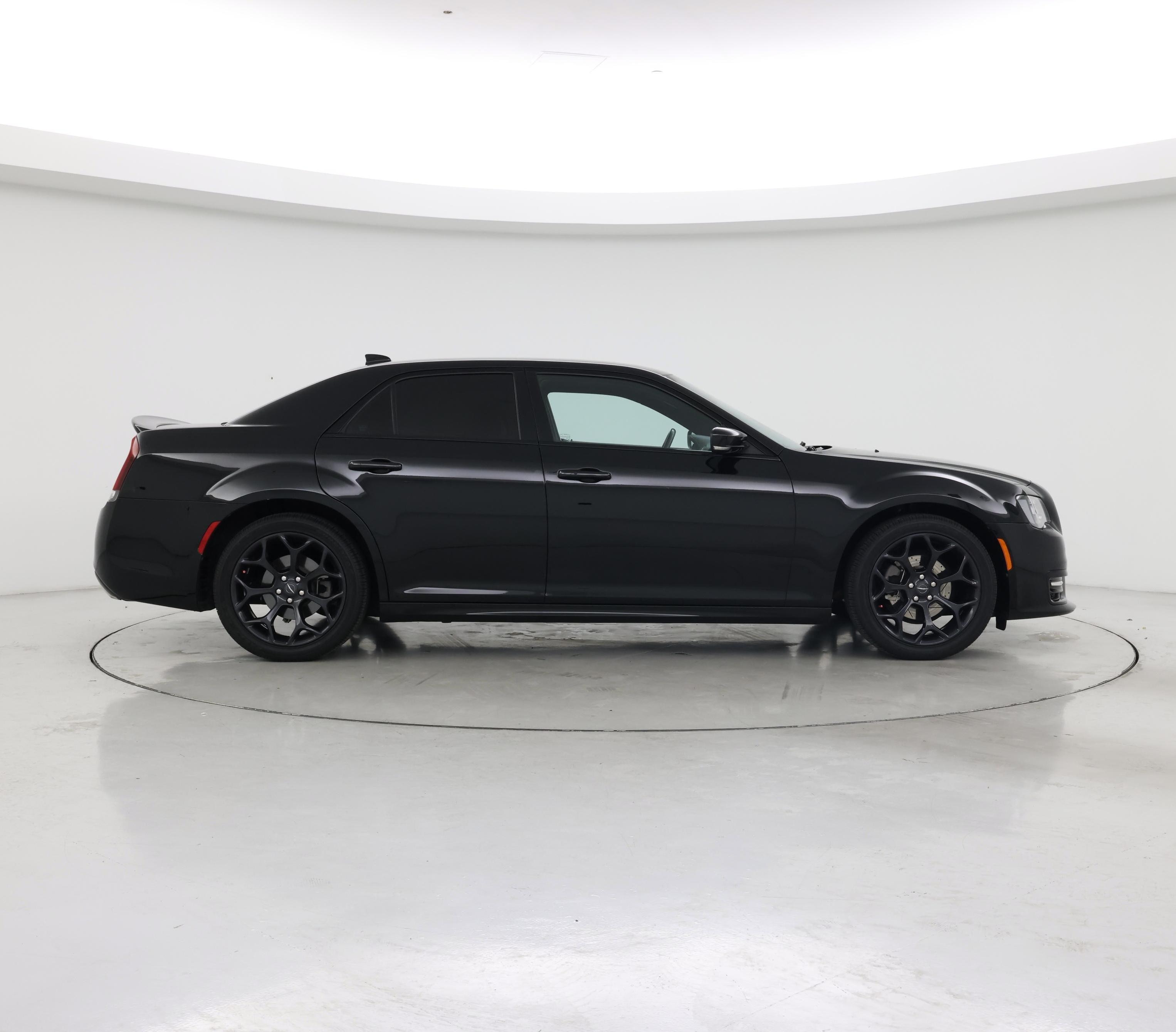 Thumbnail: 2019 Chrysler 300 - 7