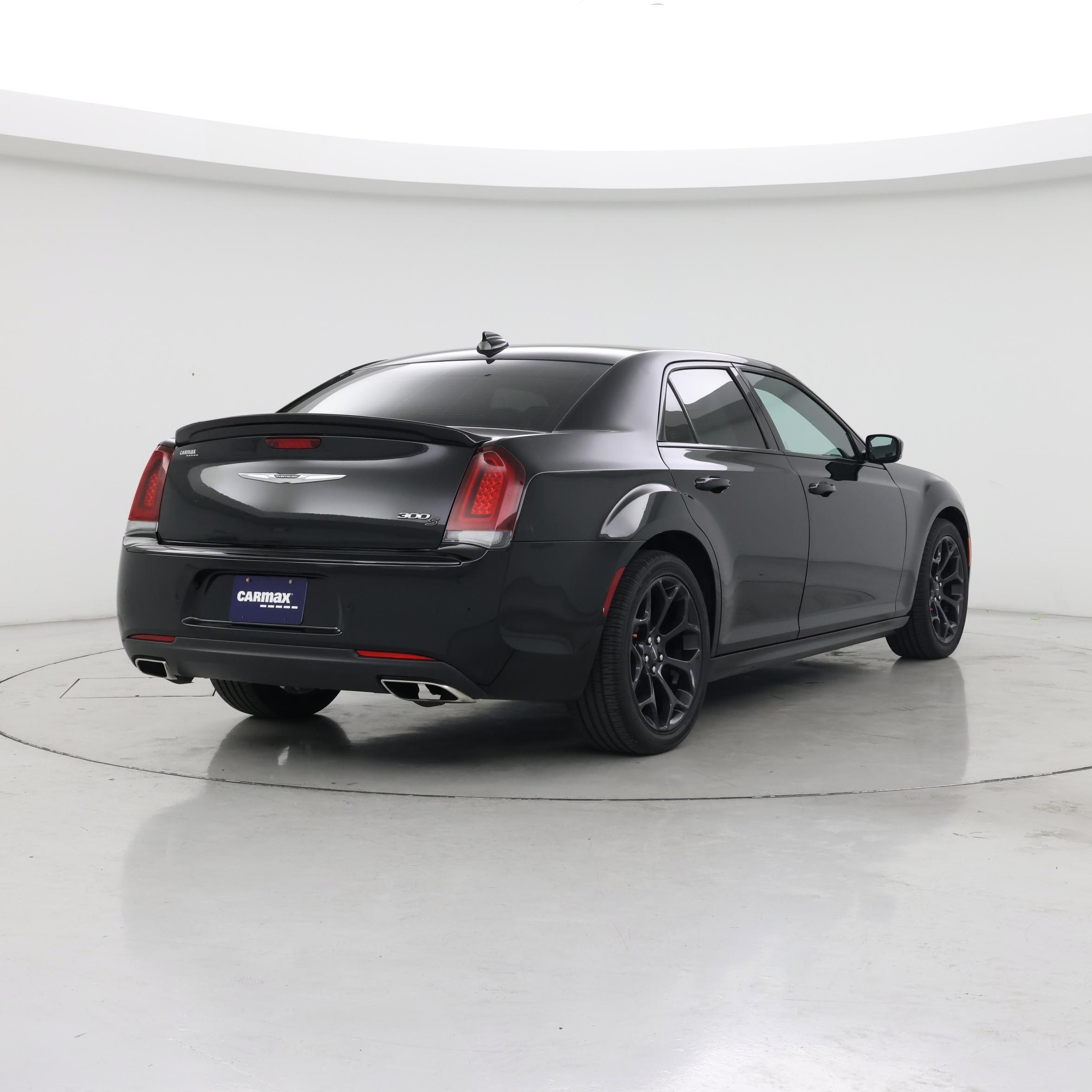 Thumbnail: 2019 Chrysler 300 - 8