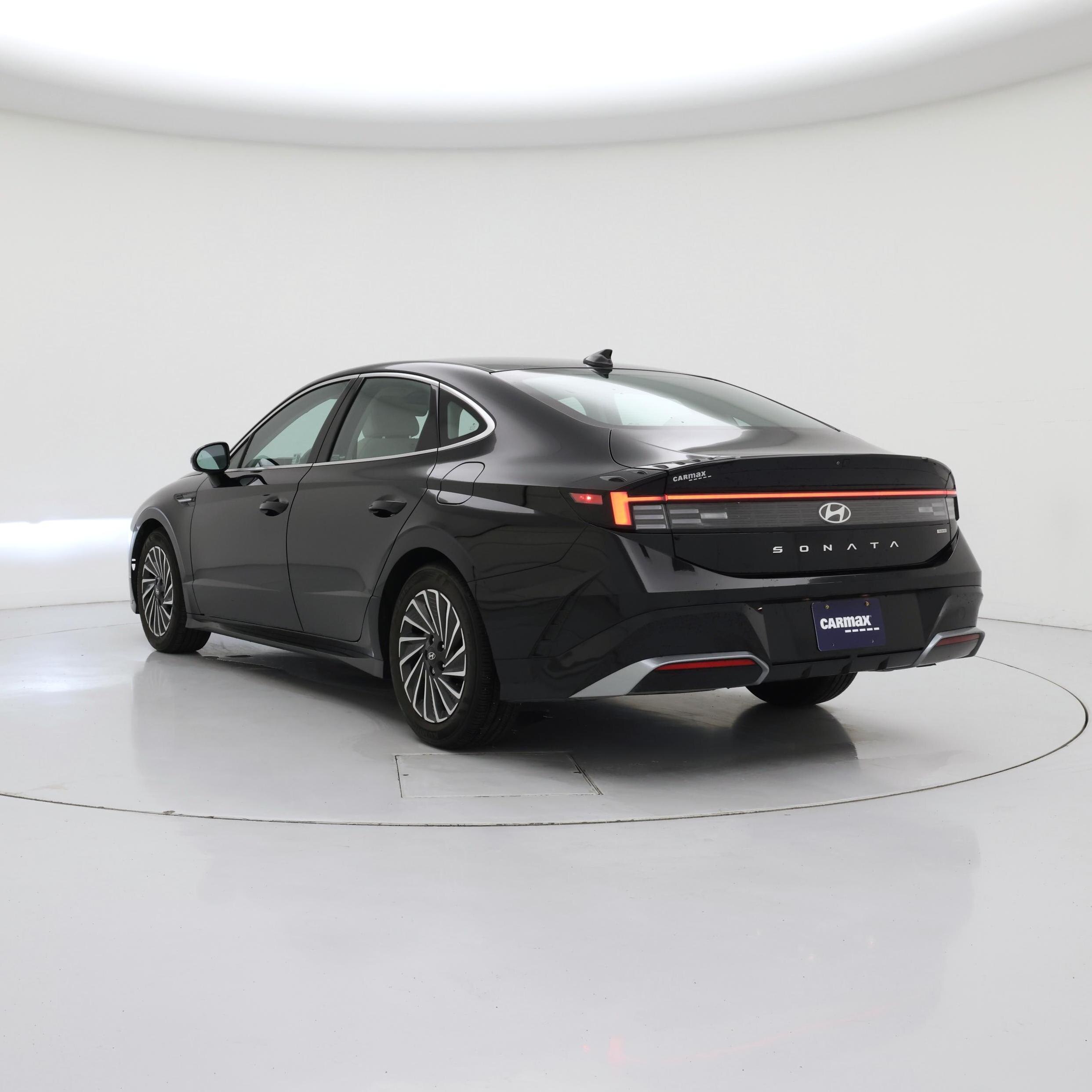 Thumbnail: 2025 Hyundai Sonata - 2