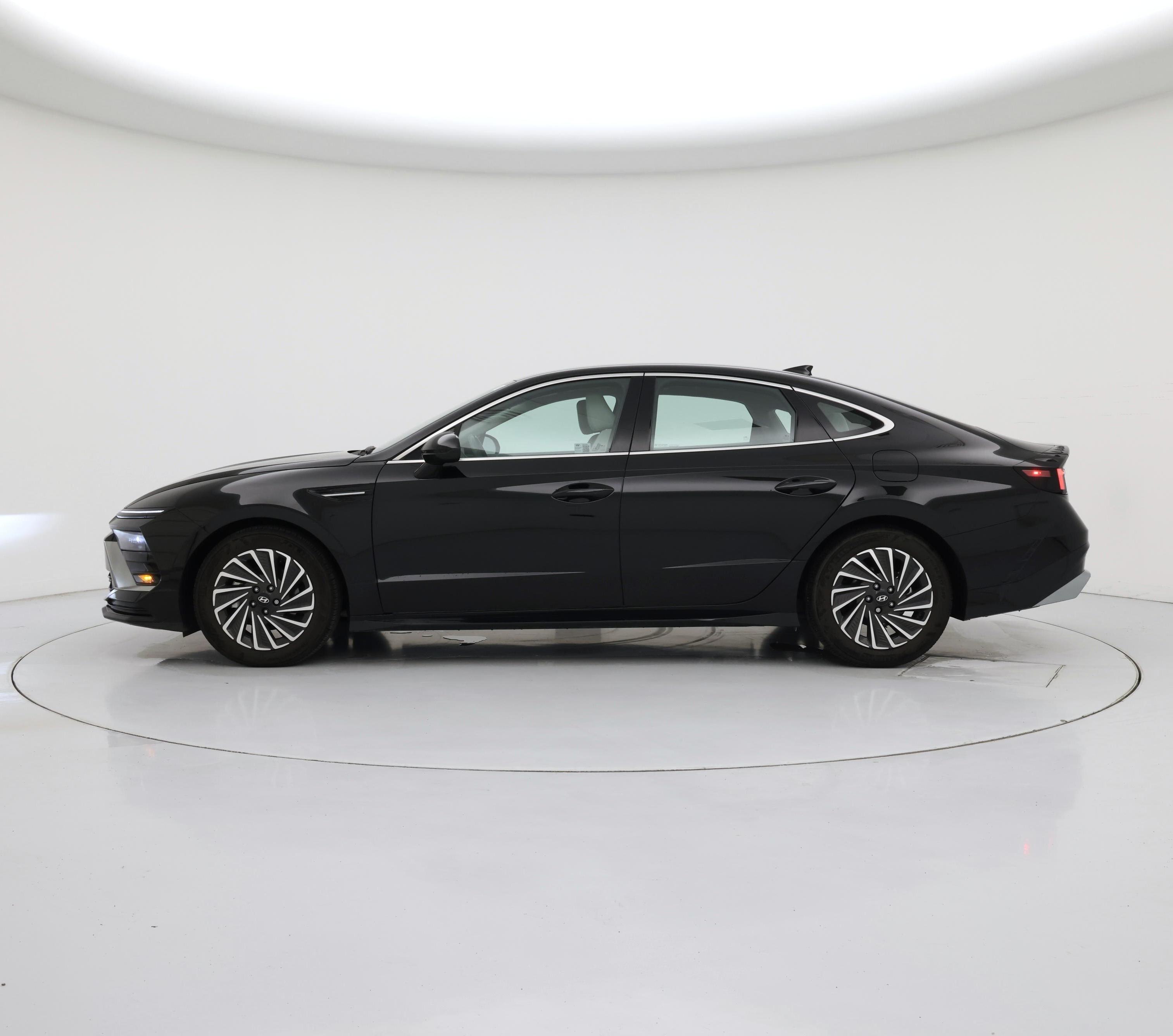 Thumbnail: 2025 Hyundai Sonata - 3