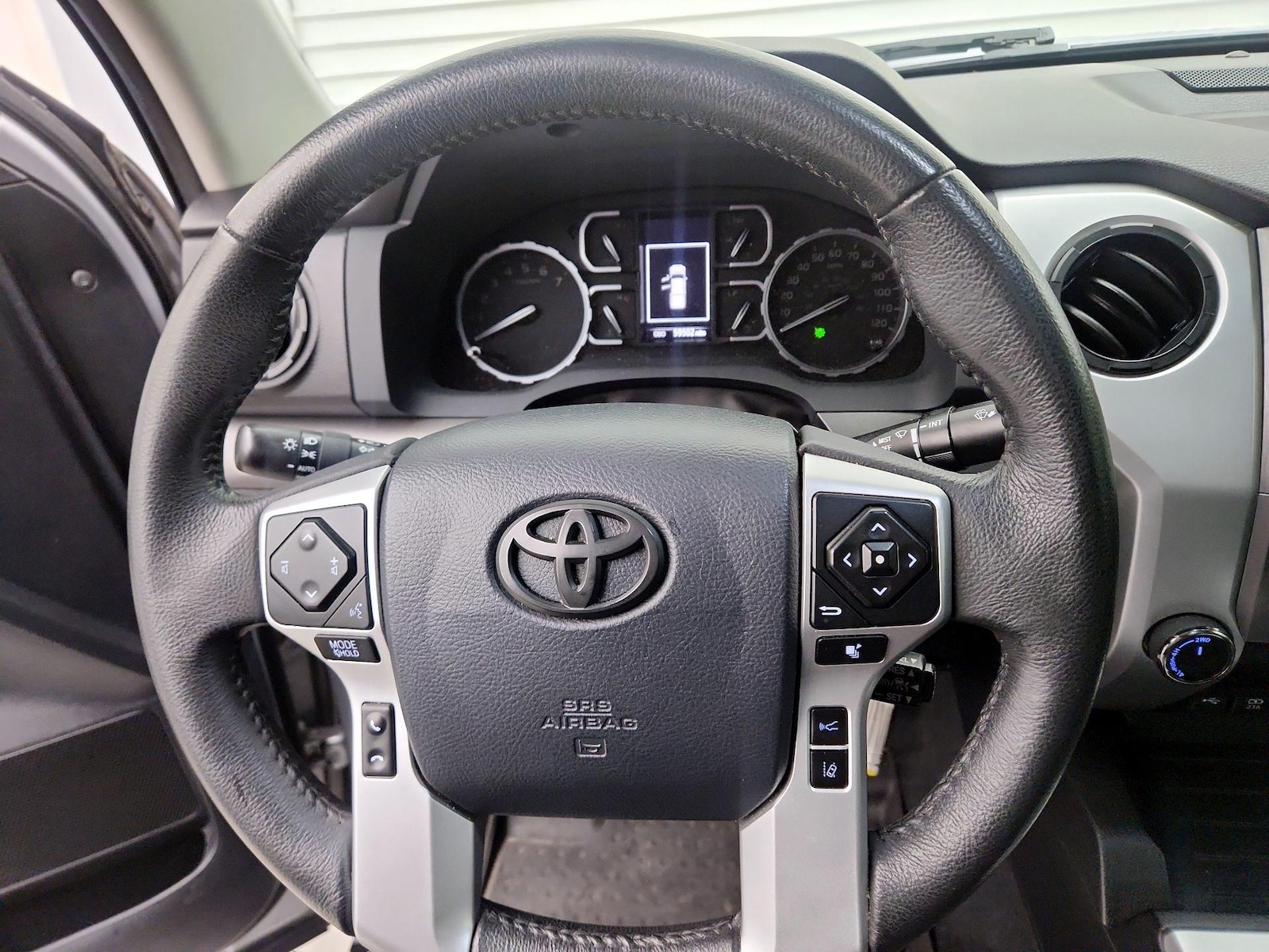 2020 Toyota Tundra SR5 - Photo 11