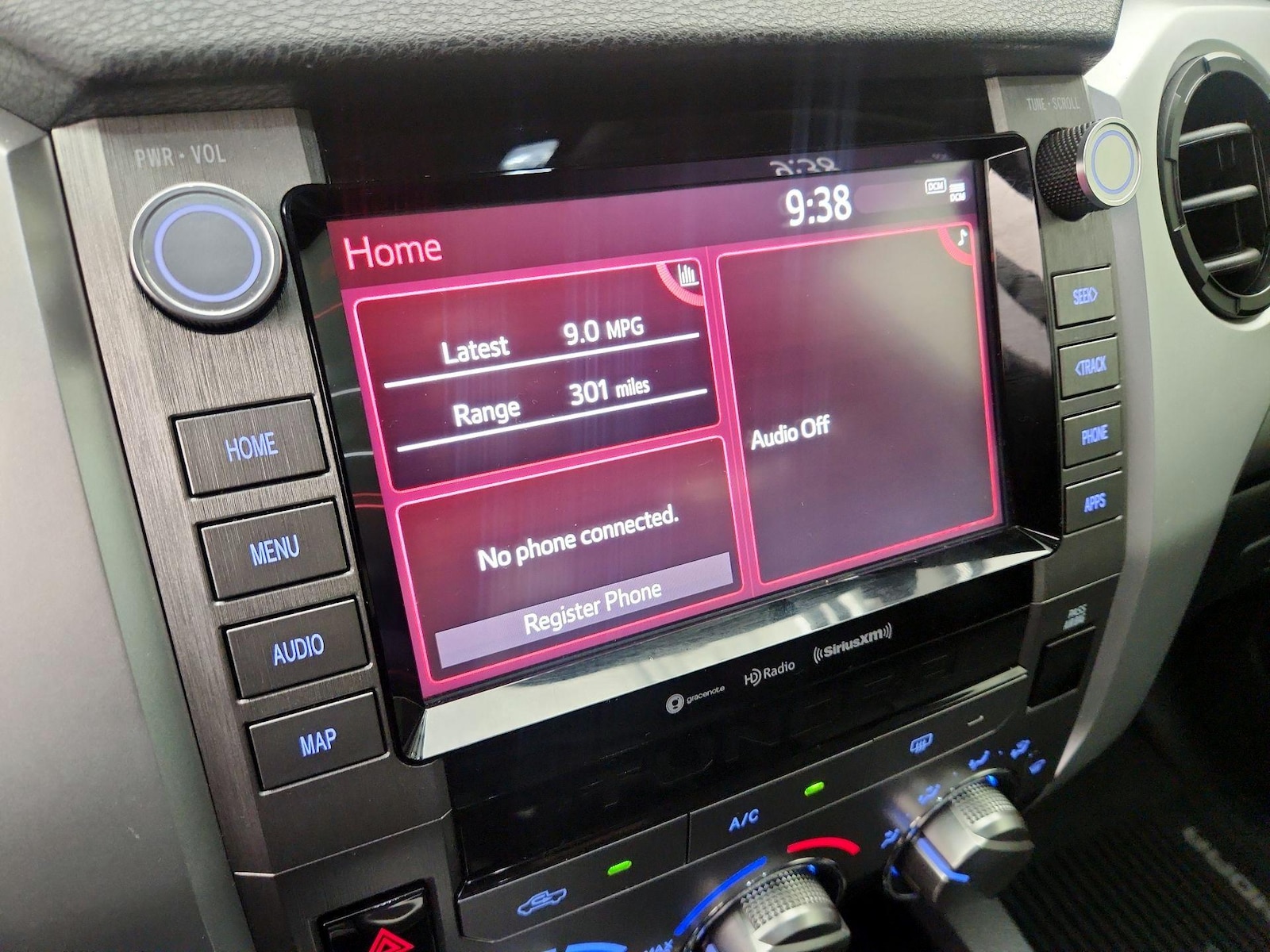 2020 Toyota Tundra SR5 - Photo 16