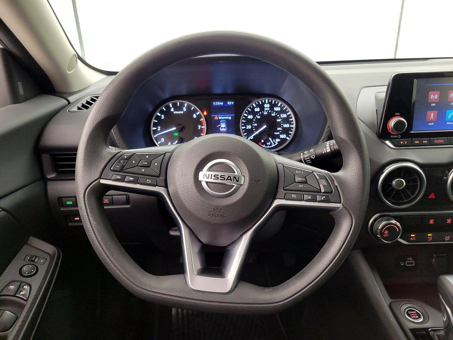 Thumbnail: 2021 Nissan Sentra - 10